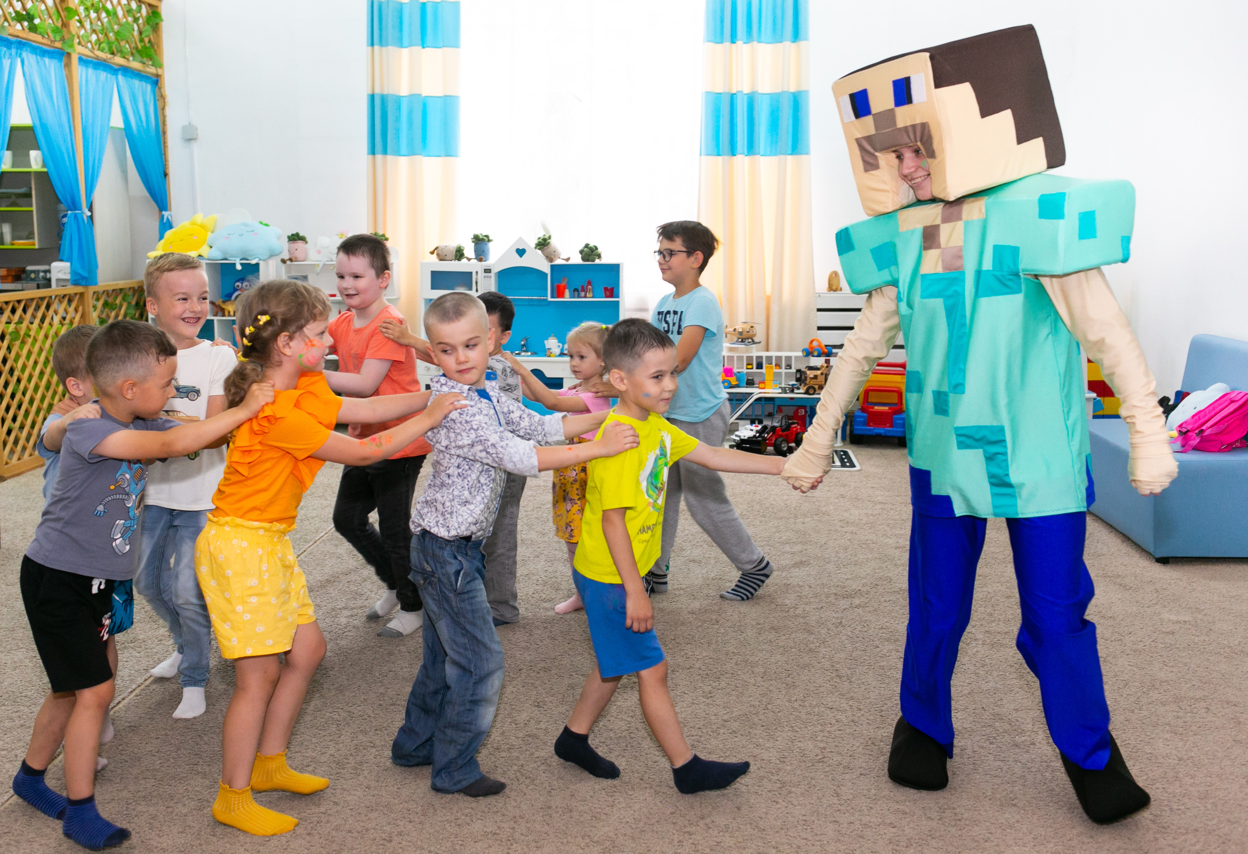 Праздники. Фотограф новорожденных и семейный фотограф НСО г. Бердск Марина Львова