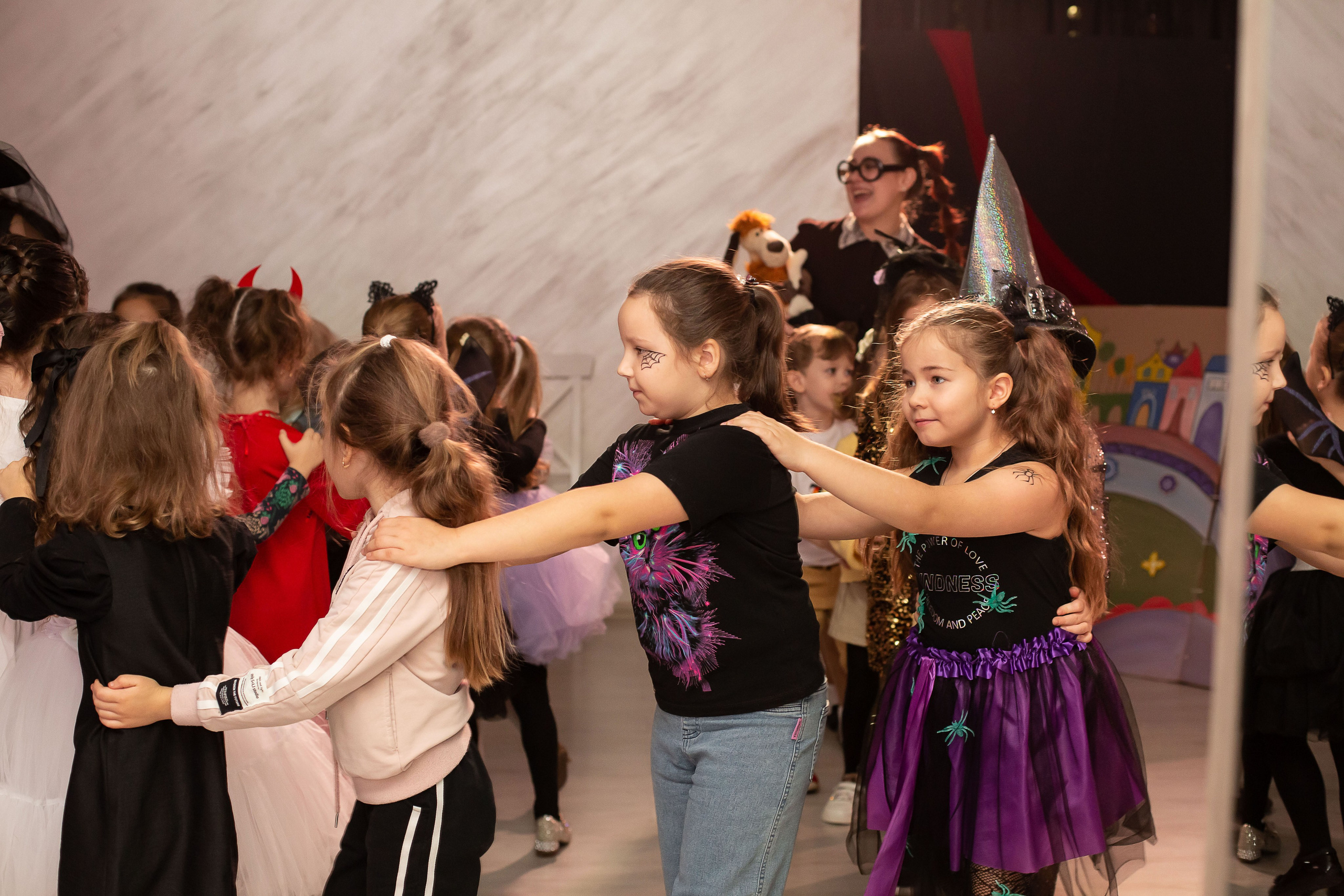 Верхом на помеле спектакль интерактивный. Семейный и детский фотограф Анна Петракова