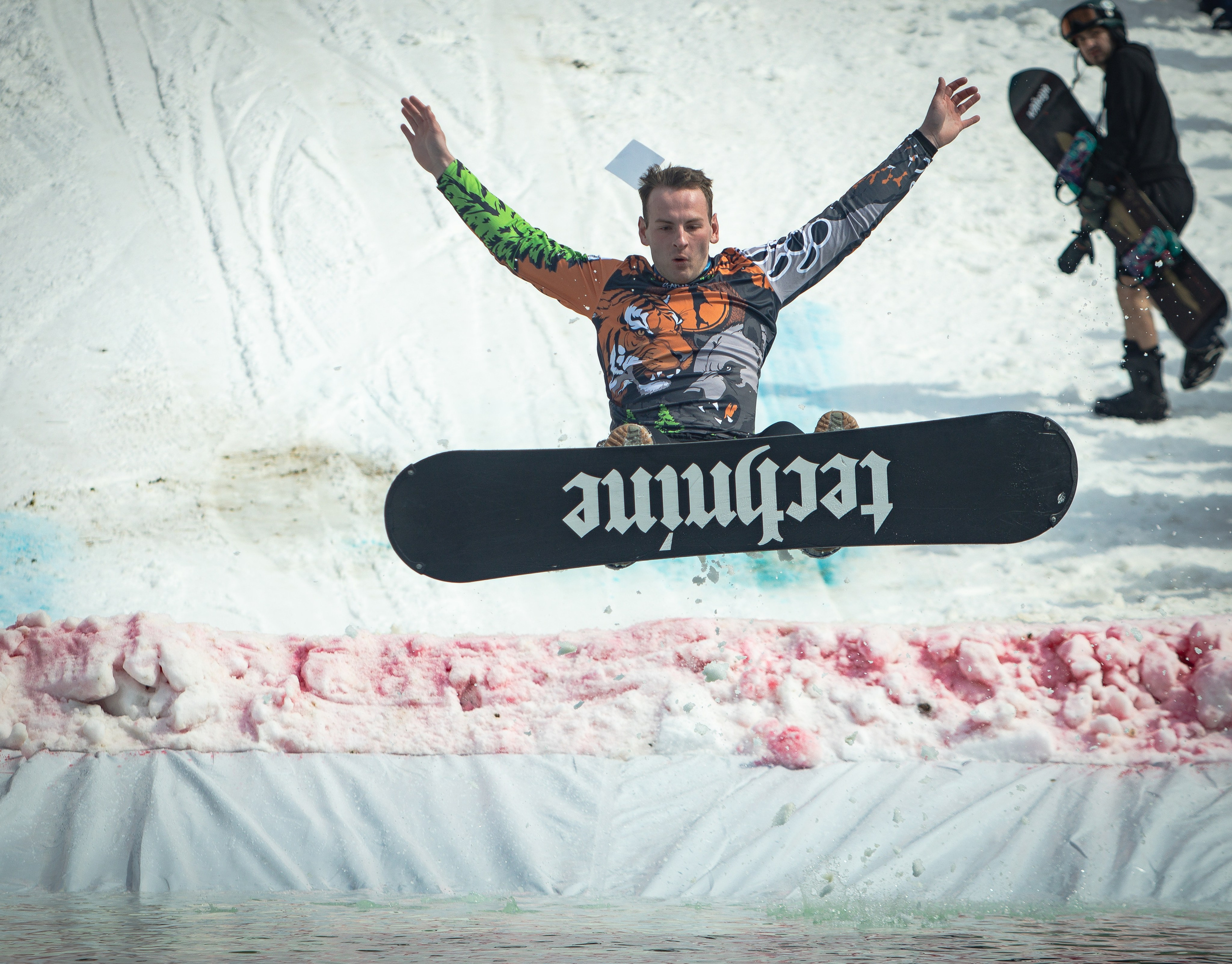 Снежный фестиваль 2025. Фотограф. г. Южно-Сахалинск. Олег Толстов