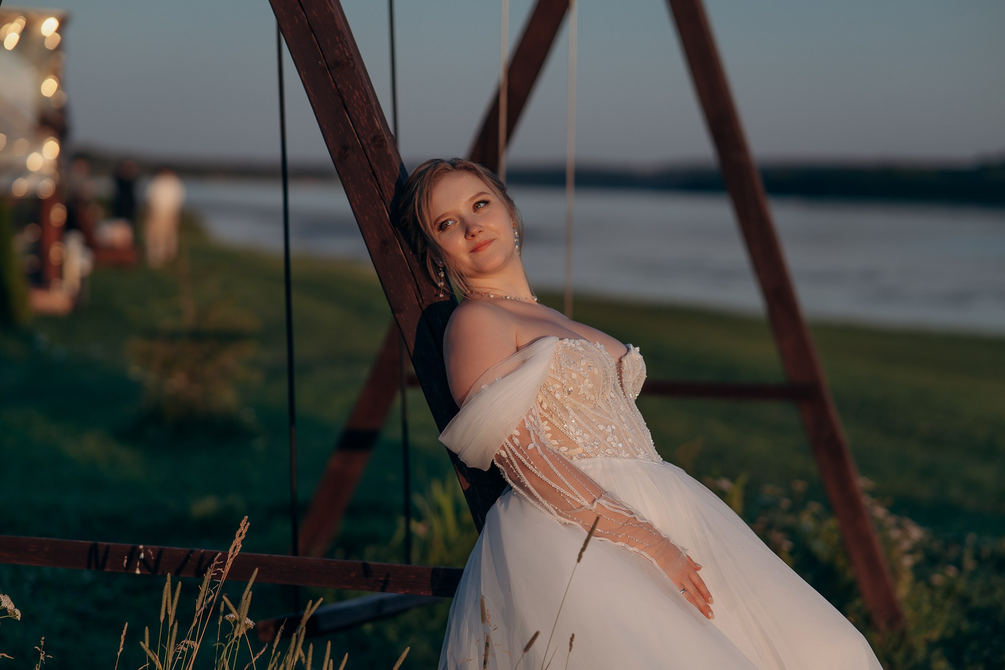 Свадебная фотосессия в глэмпинге. Свадебный и репортажный фотограф в Ярославле Евгений Сальников