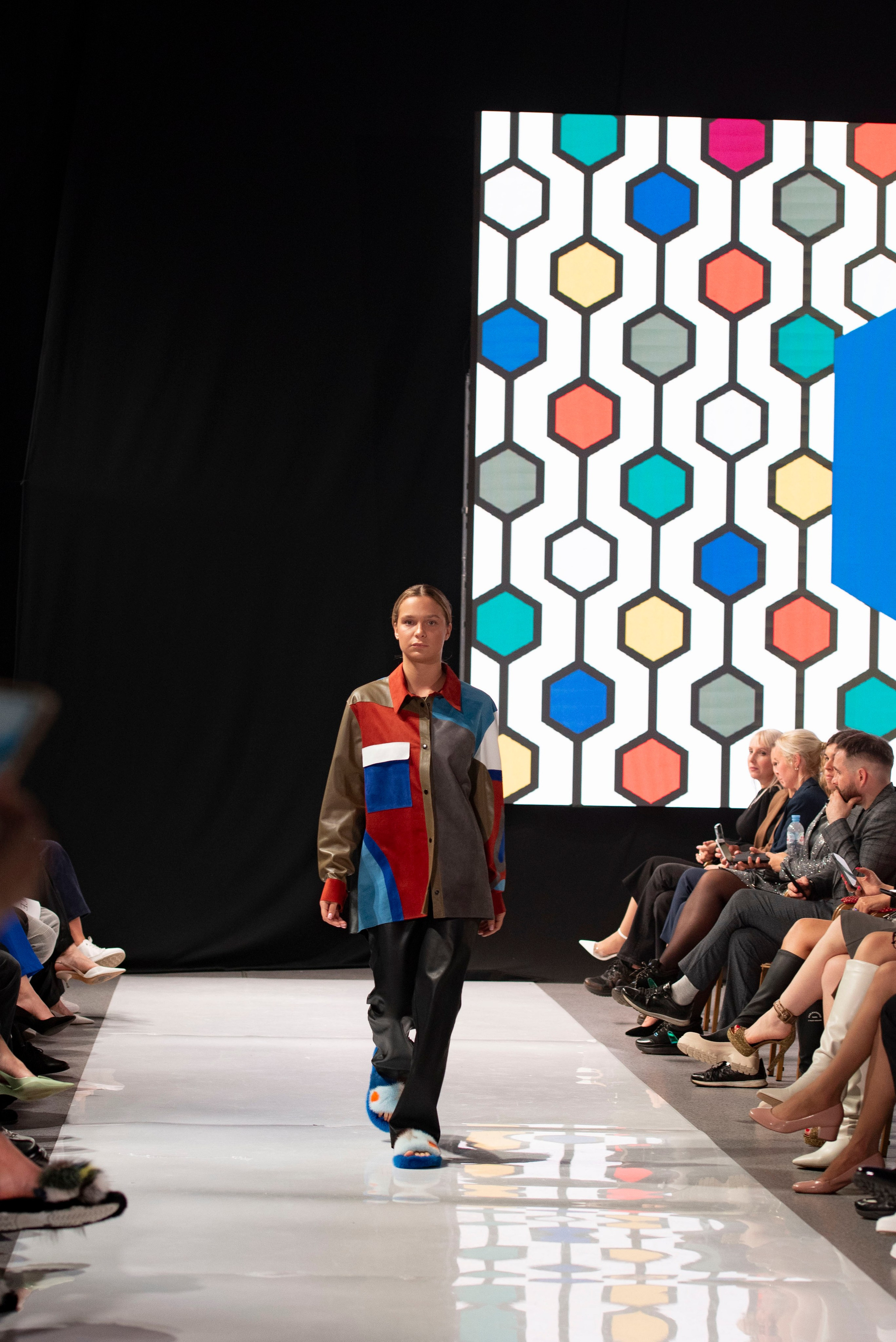 Фотограф на модельный показ. Свадебный, семейный, фэшн фотограф, школьный фотограф в Сочи