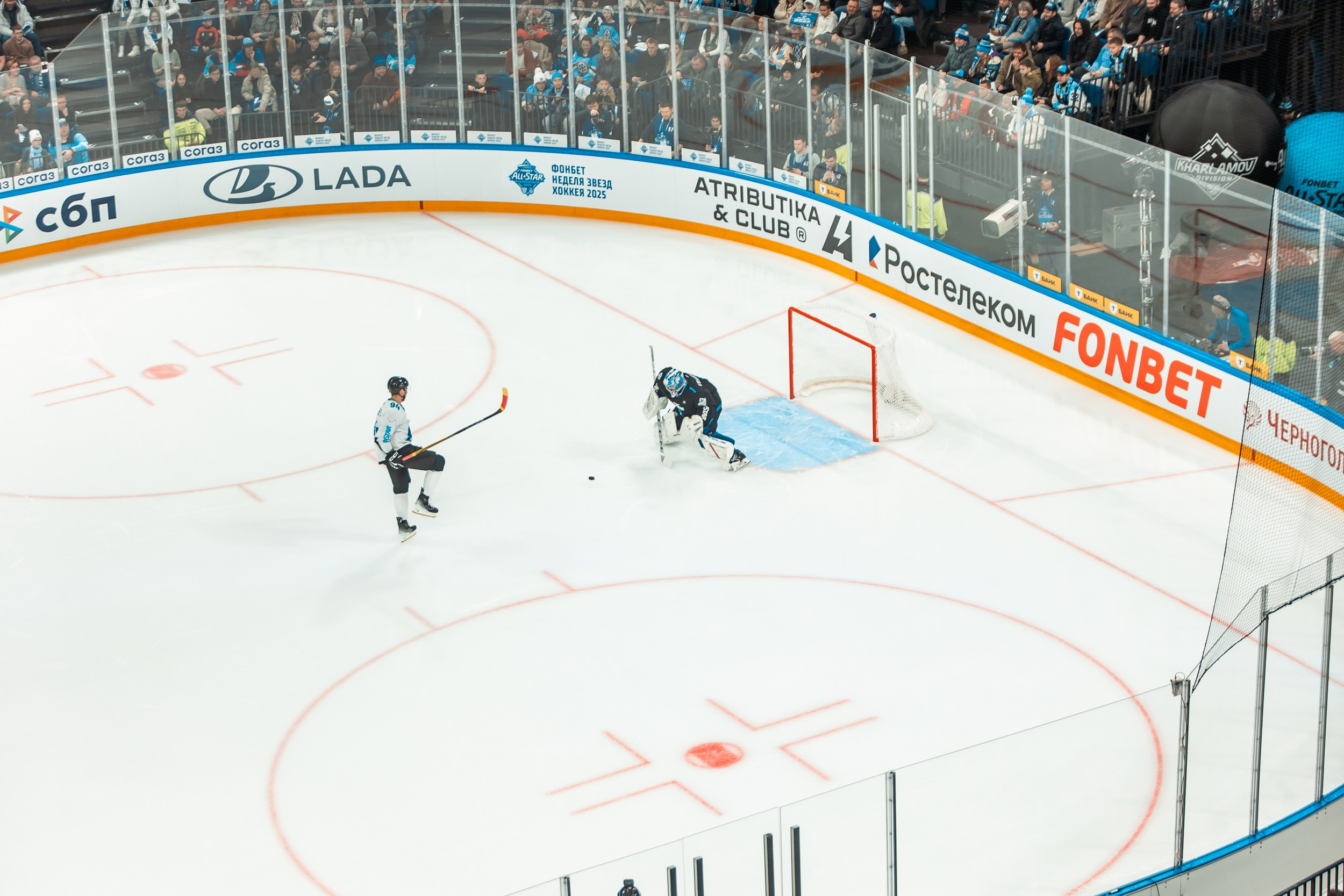 KHL All-Star 2025. Репортажный фотограф в Сочи Дмитрий Ветринский