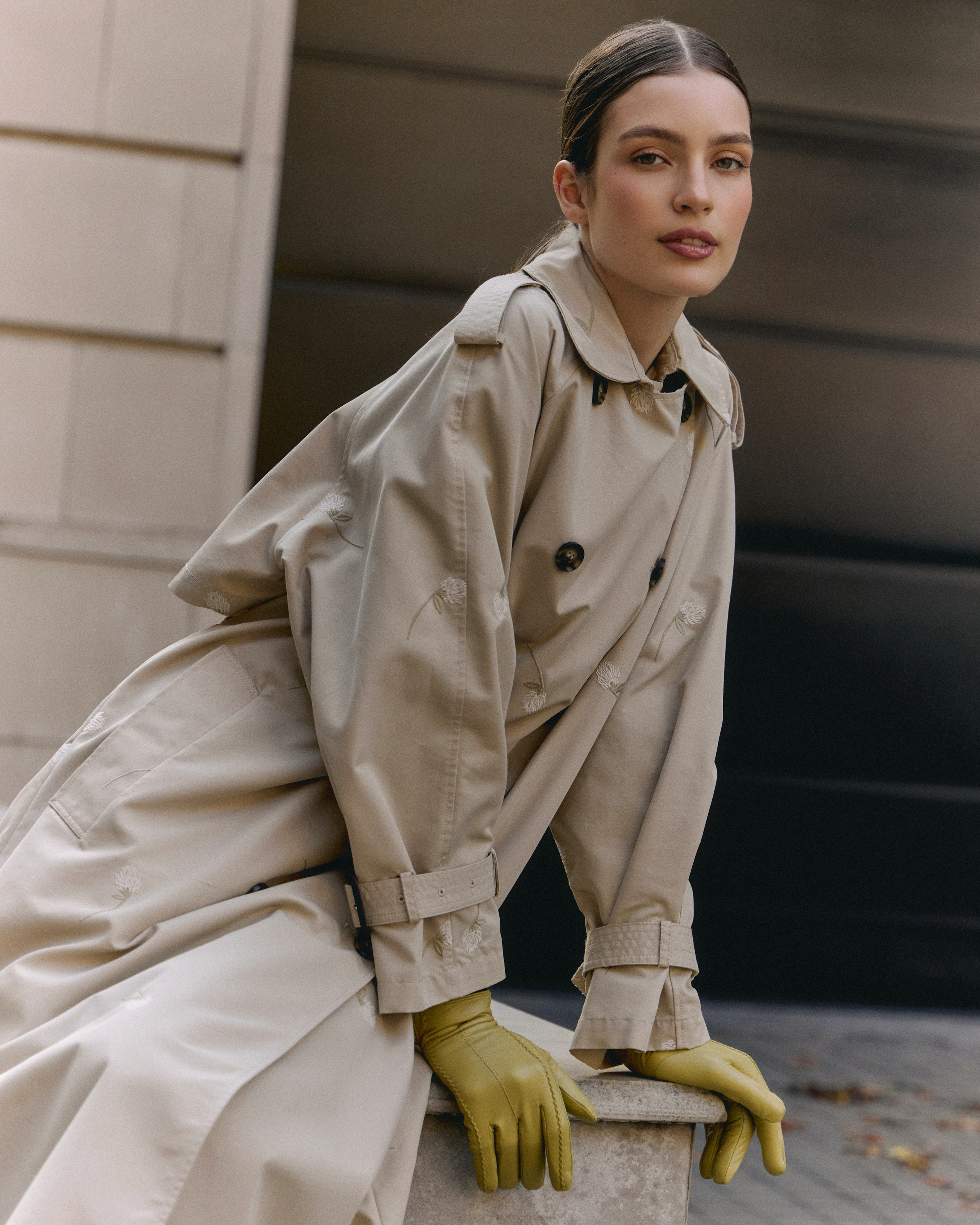 Streetstyle. Fashion and model test photographer based in Dubai and Abu-Dhabi