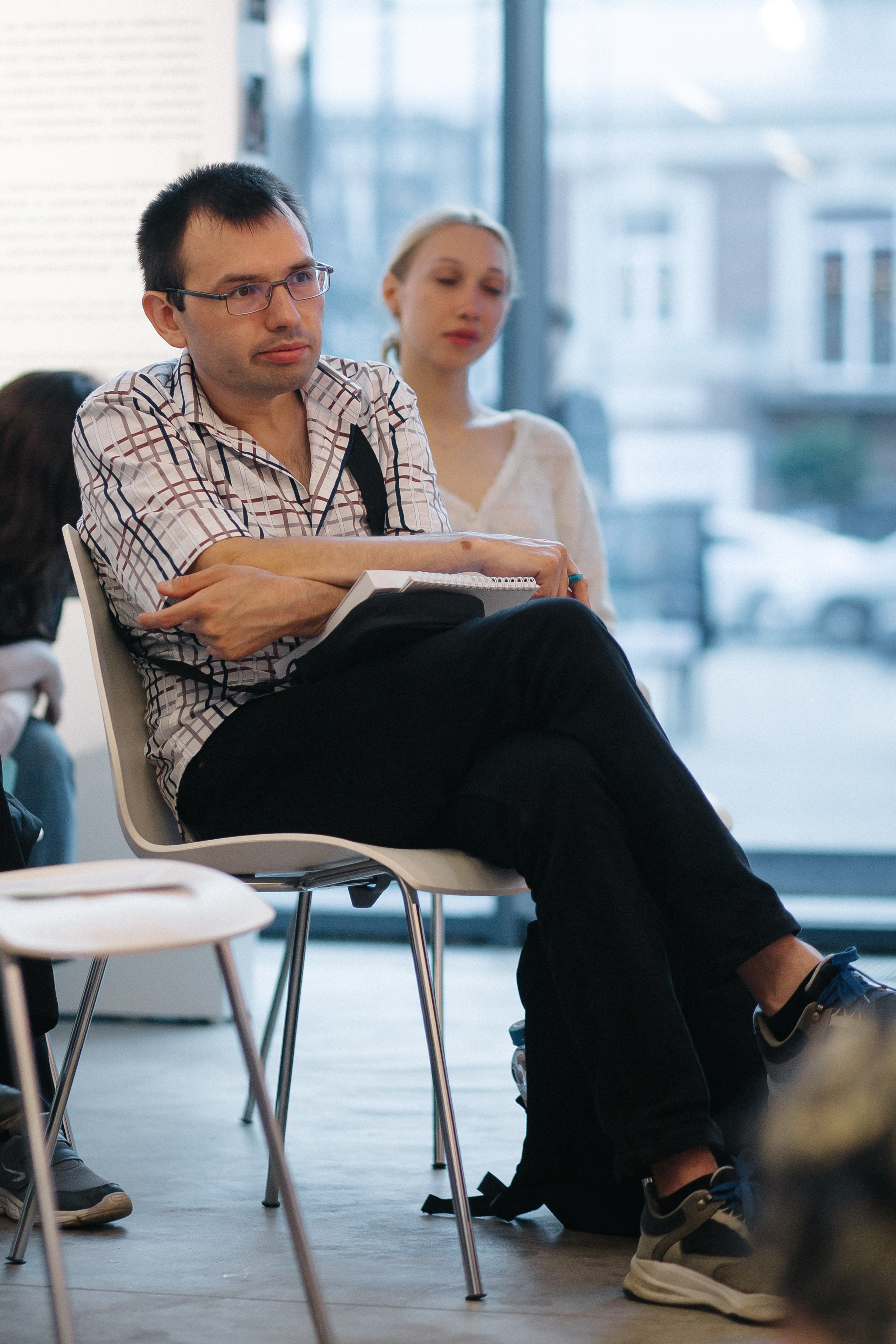 07.06.2024 Презентация книги «Балконы: почему они у нас такие?». Книжный клуб