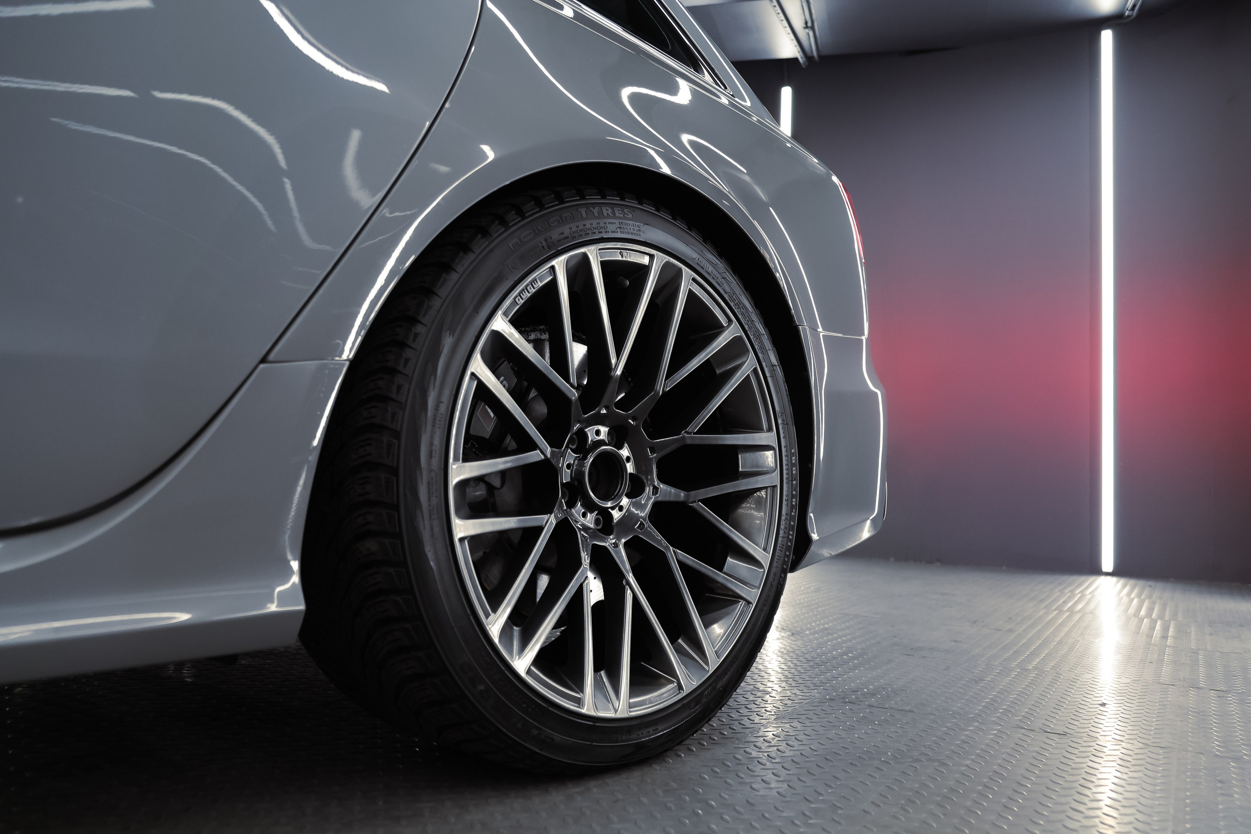 2017 AUDI RS6. Mixturecaptures