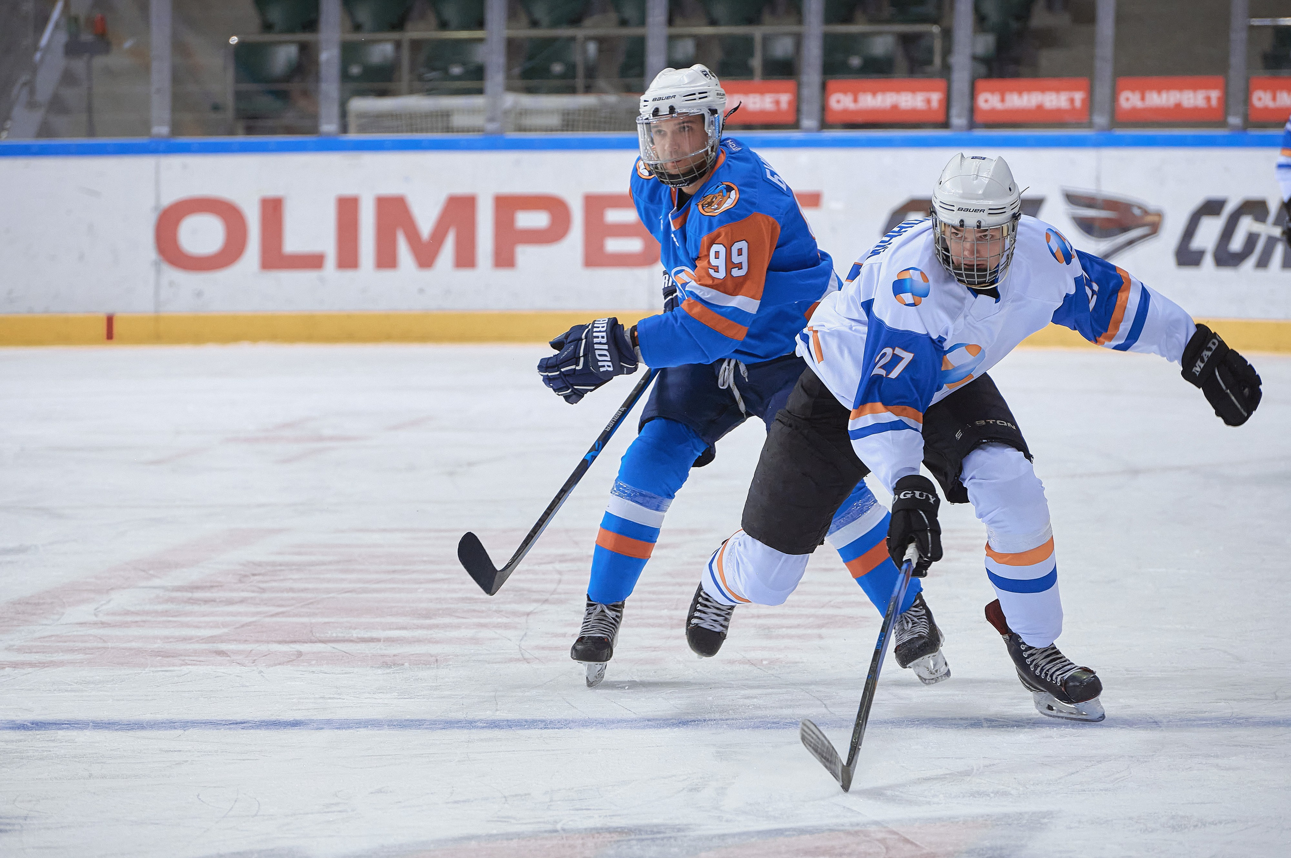 Платинум Арена — Хоккей — РусГидро. Фотограф Яковлев Роман — Красноярск