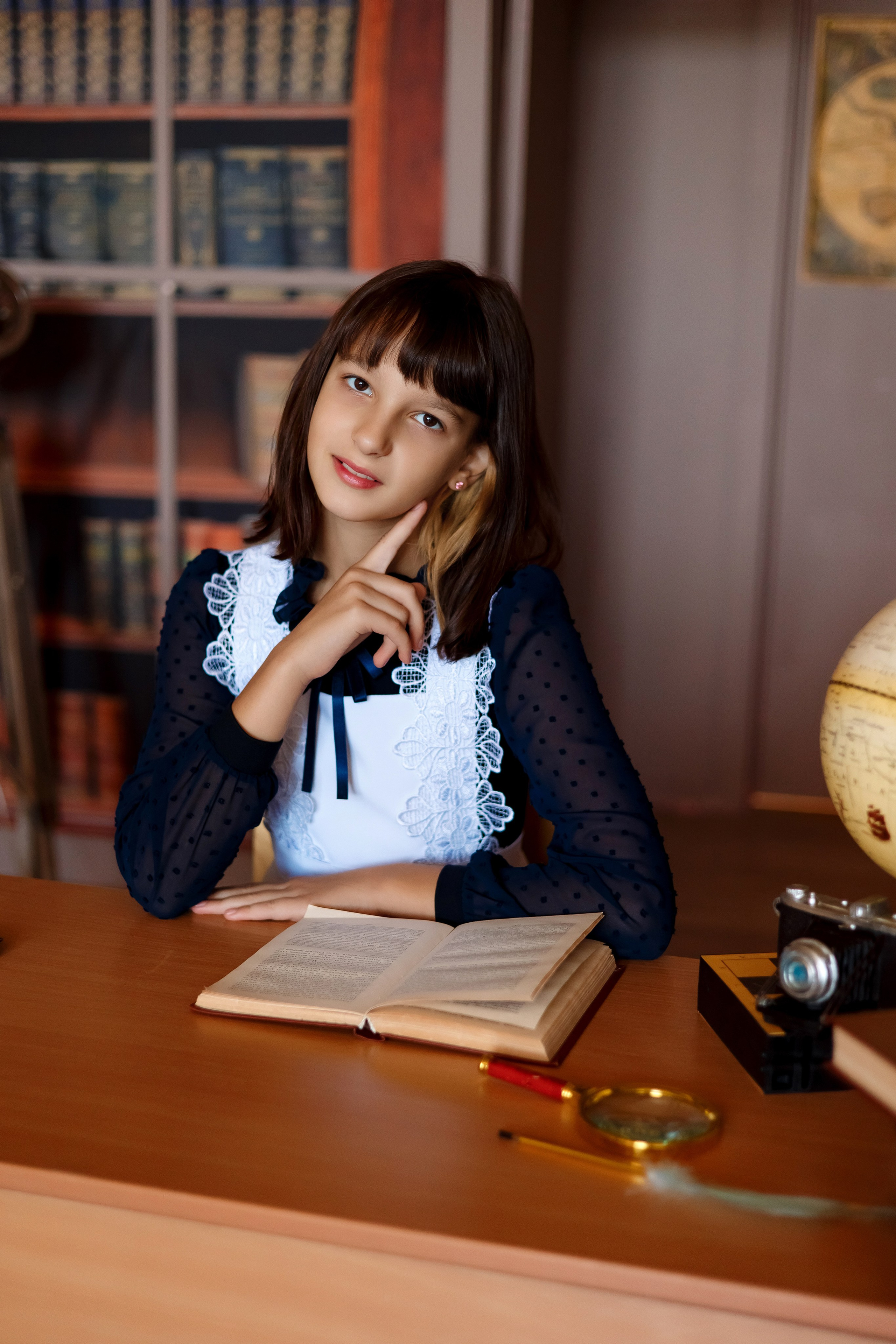 4 класс фотосессия в фотостудии. Фотограф Любовь Корниенко, Примоский край