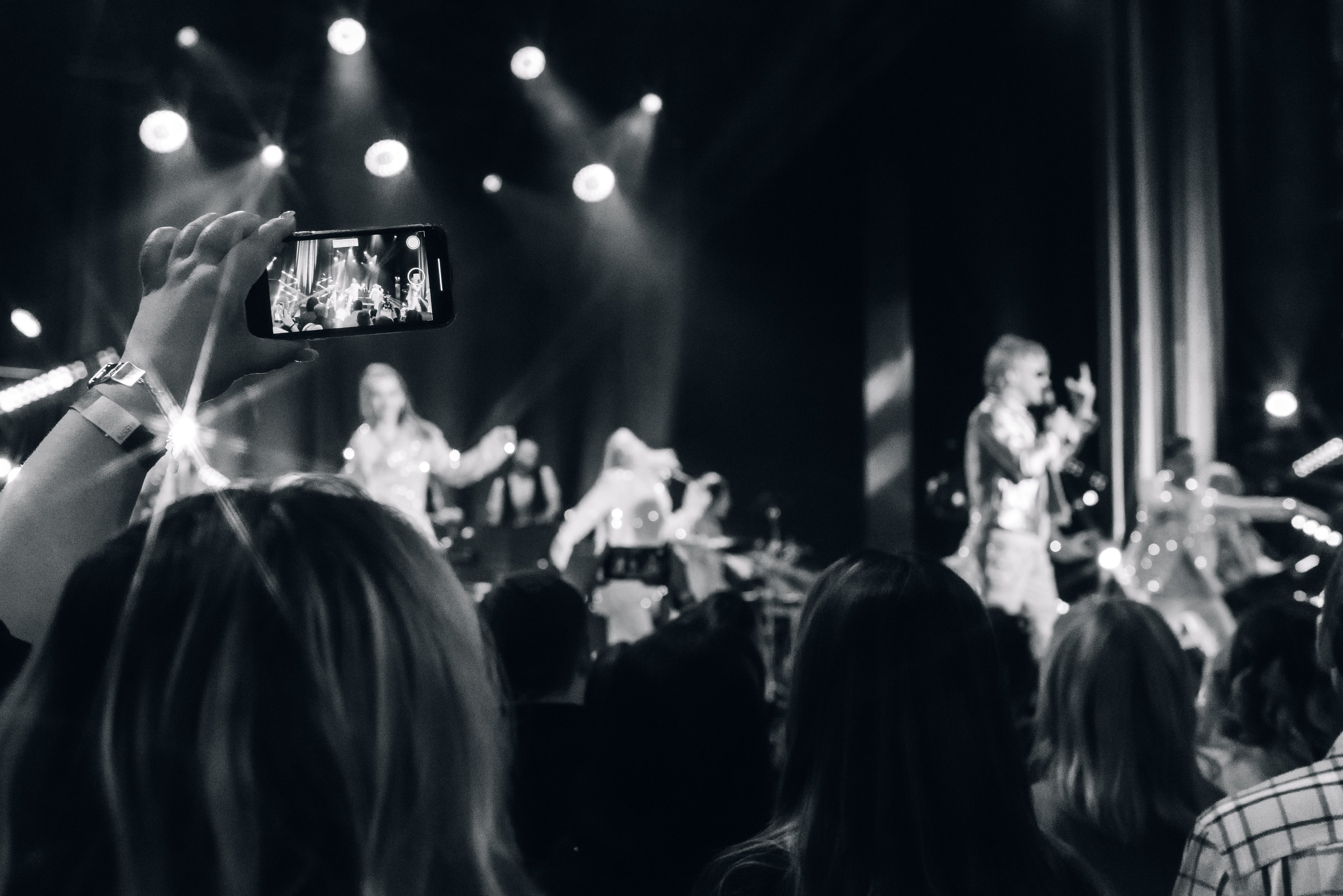 Дискотека СССР. «Сладкий сон» и Сергей Васюта — «Имена на все времена». Бренд-фотограф для экспертов и блогеров в Москве Влада Горбовская