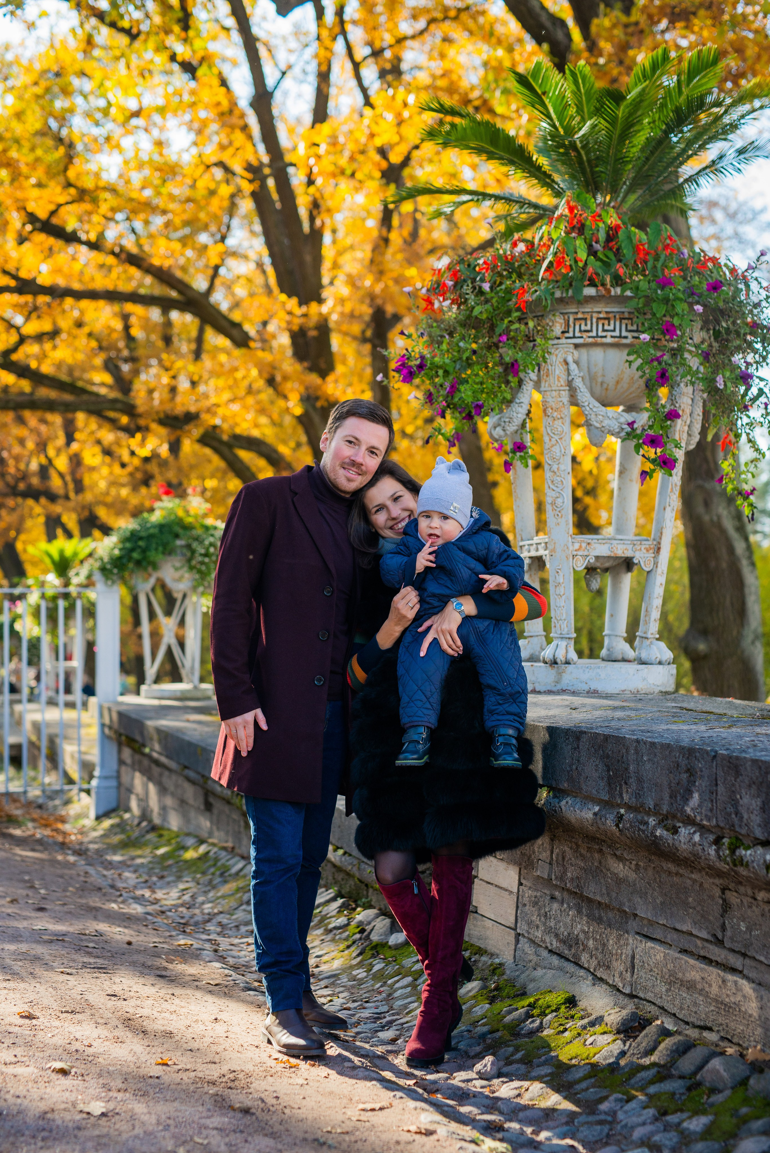 Егор, Валерия и Андрей осенняя прогулка. Портретный, семейный и свадебный фотограф в Санкт-Петербурге и в Пушкине Ширяев Денис