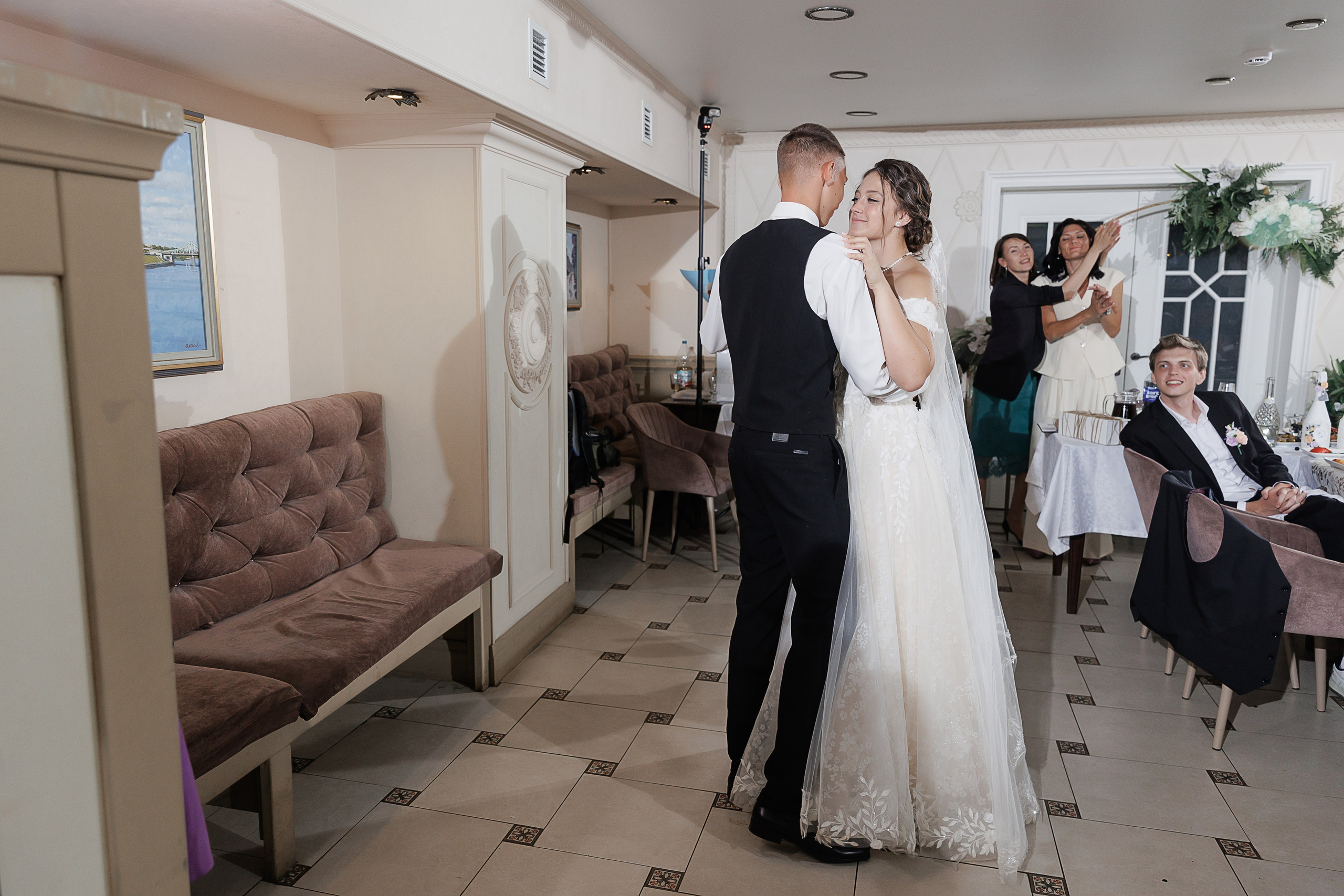 Антон и Диана. Свадебный и семейный фотограф в Твери и Тверской области