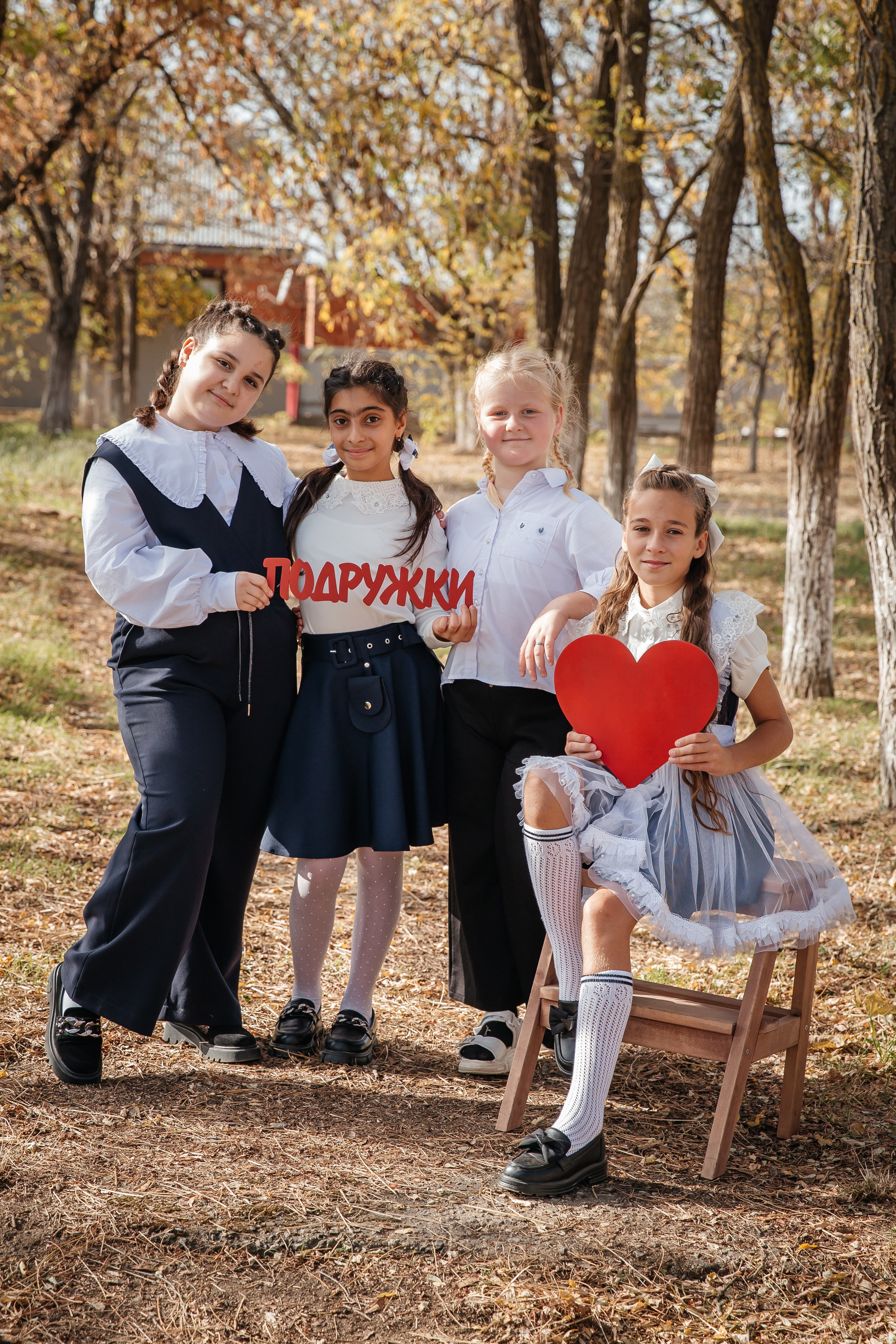 Фотосессия в начальной школе Крымск. Фотограф Любава Колесник. Выпускные альбомы в Крымском районе