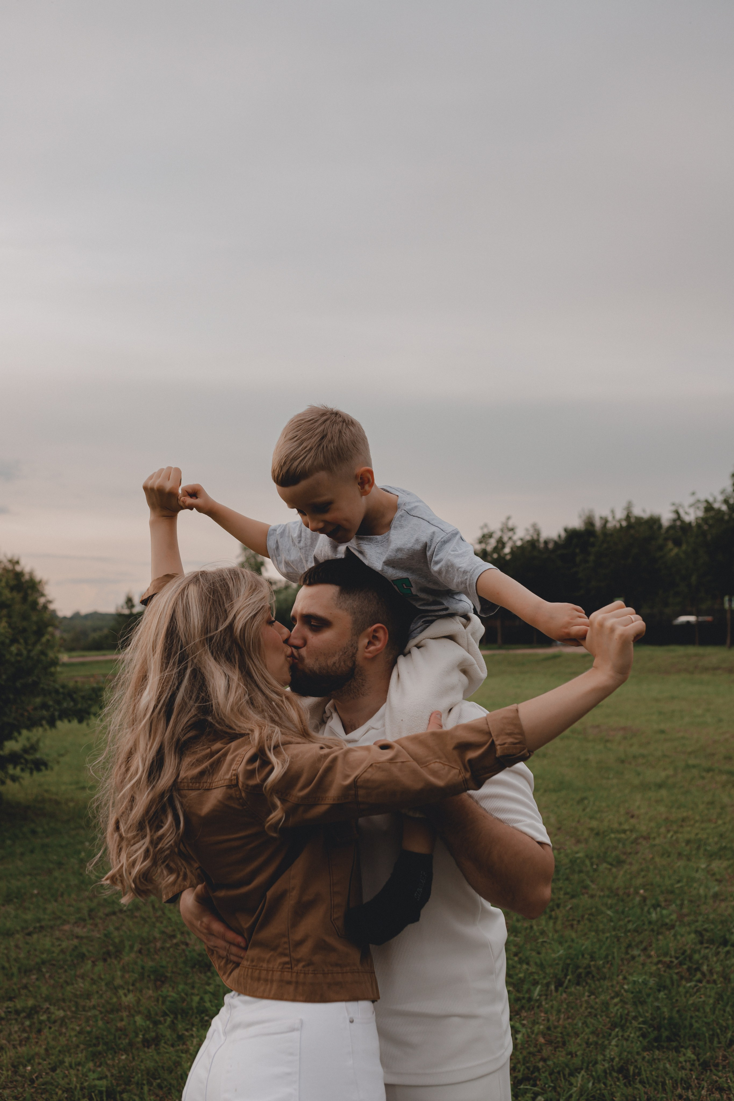 Рина, Иван и Лев. Женский, свадебный и love story фотограф в Москве