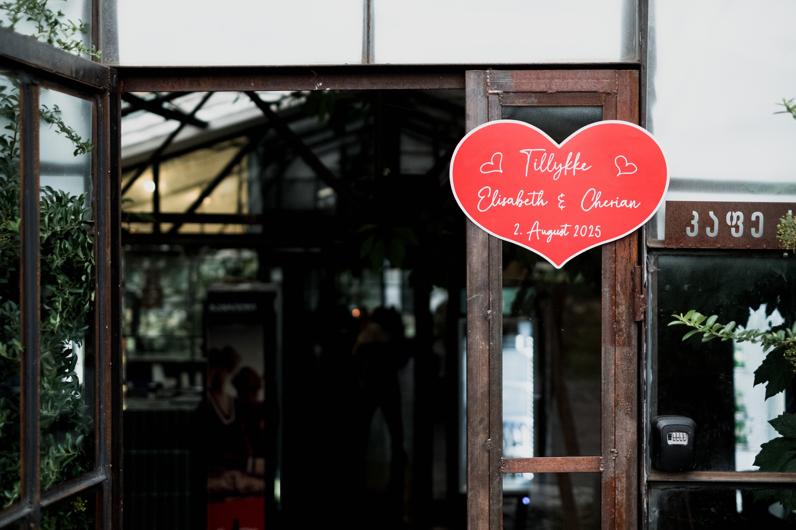 Holly Wed. Фотограф в Грузии ОАЭ | Nekit Fox