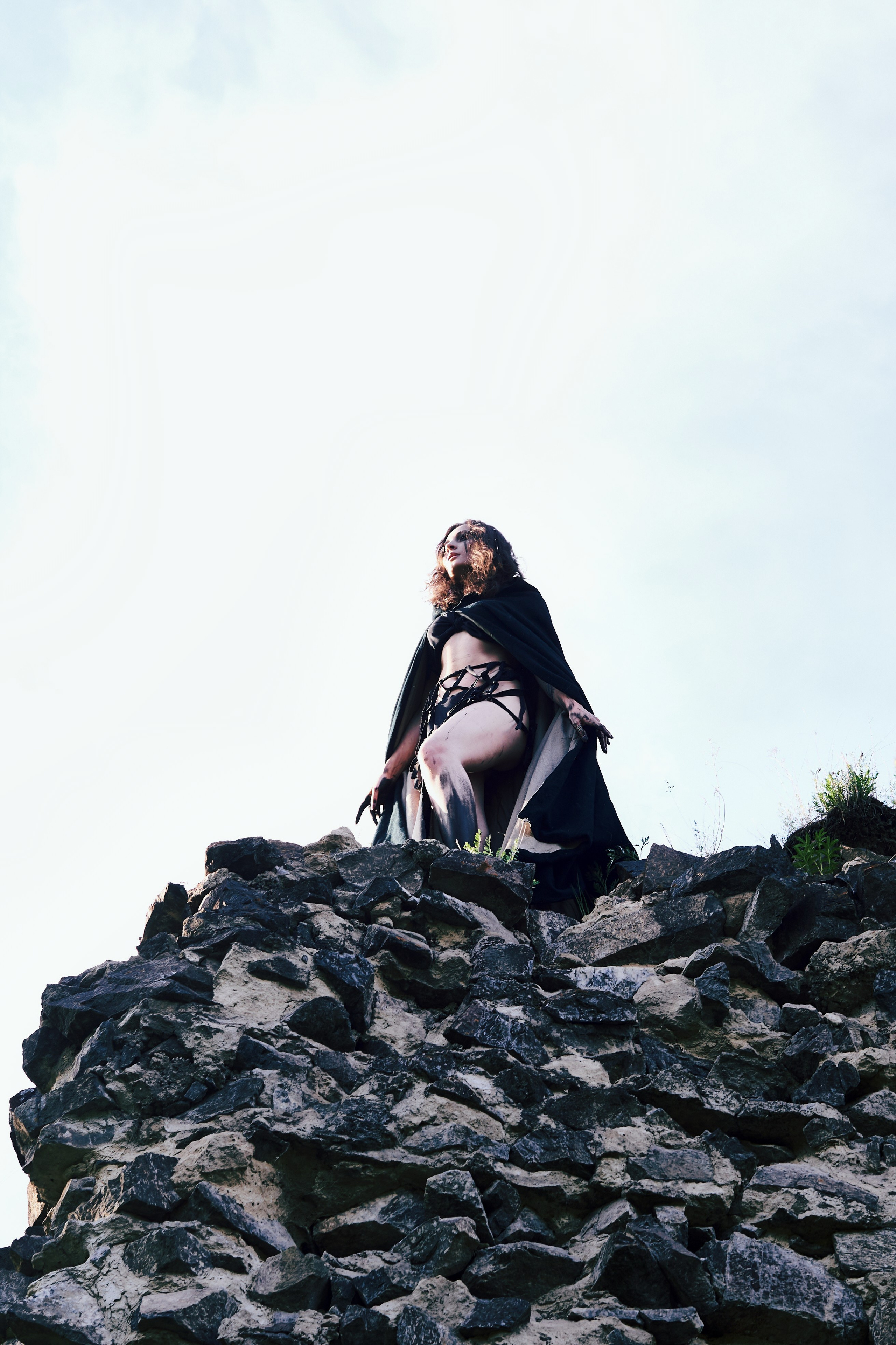 Ведьмы ведьмы и еще раз ведьмы. Александр Сазонов Красноярск