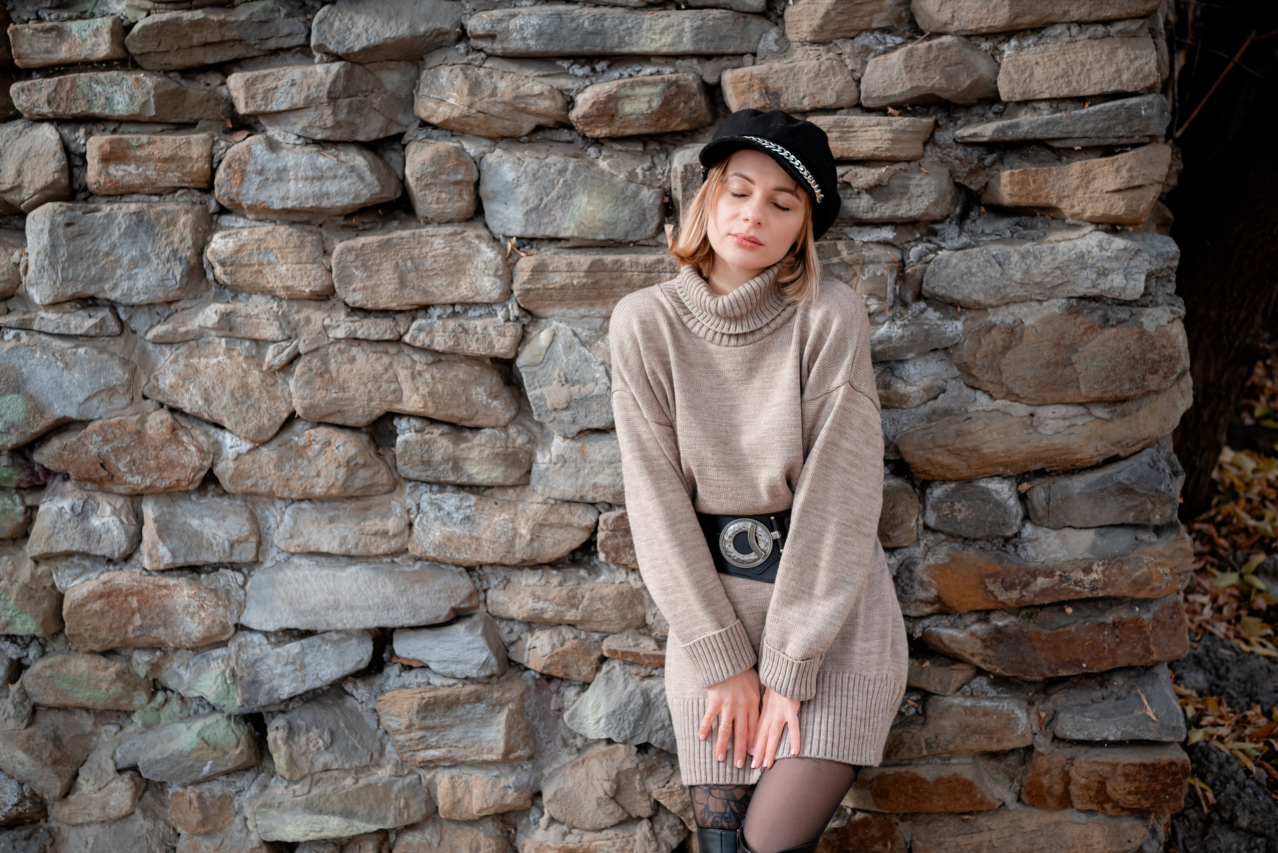 Фотосессия для яркой девушки Лилии на набережной Волгограда. Фотограф в Волгограде и Волжском Александр Горбань