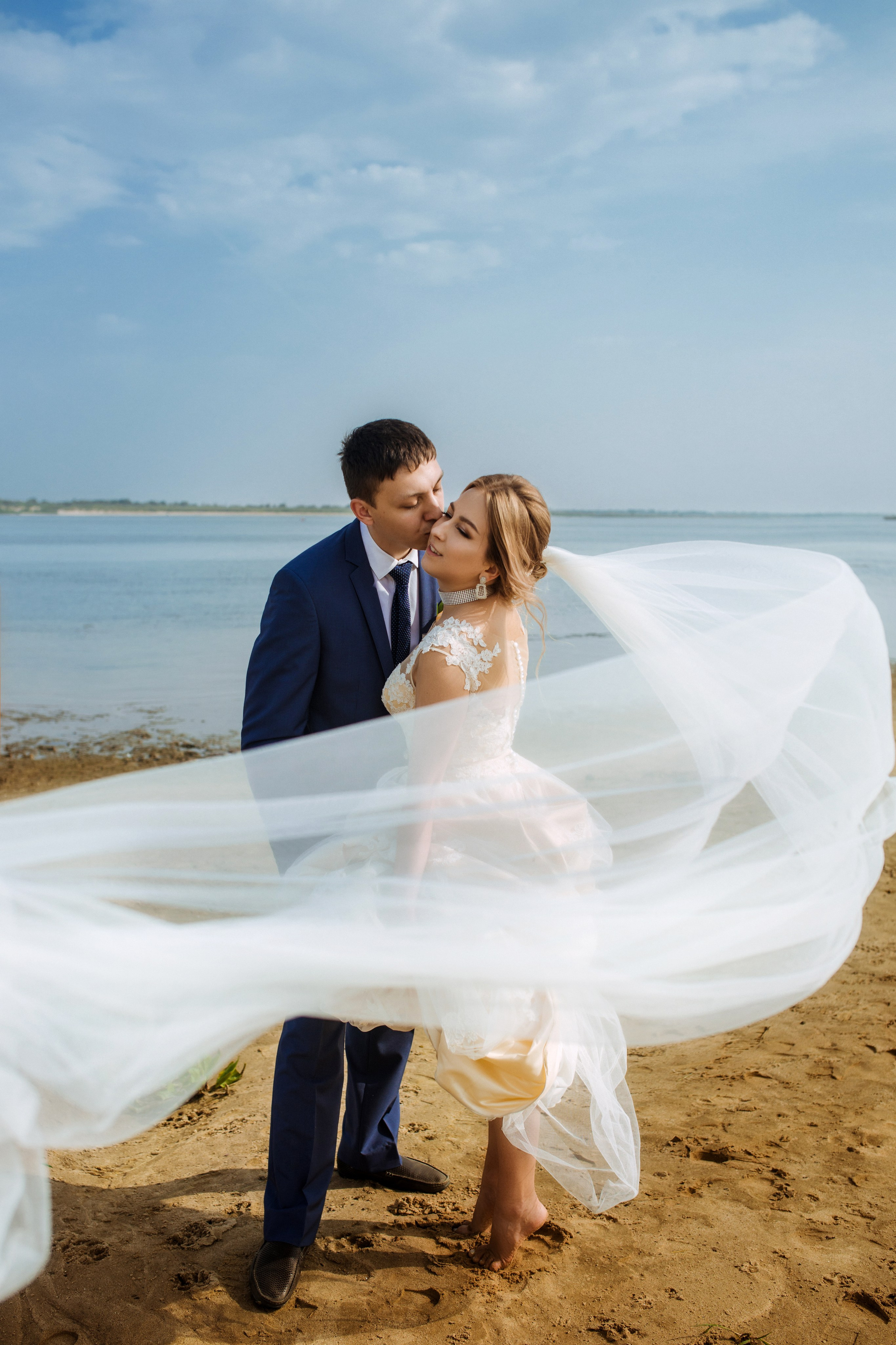 Свадебная фотосессия. Фотографы в городе Волгограде — Людмила Агеева и Алексей Околелов