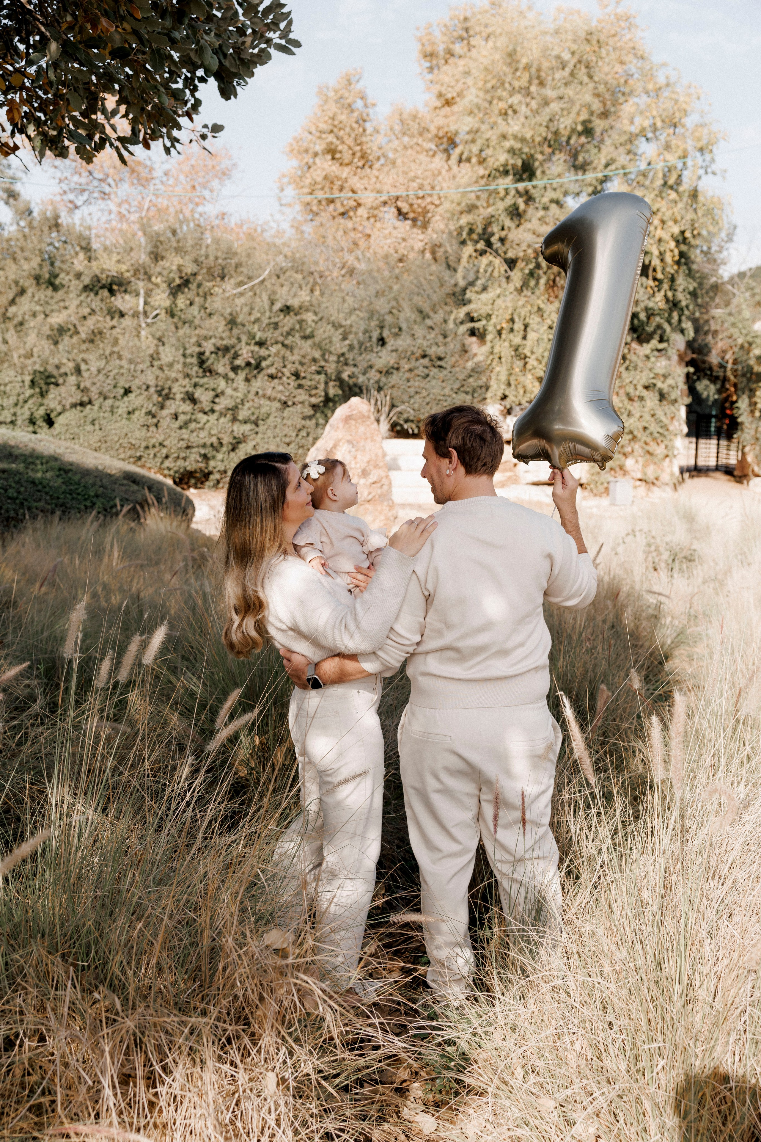 First year photoshoot inside the park (early morning). Главная