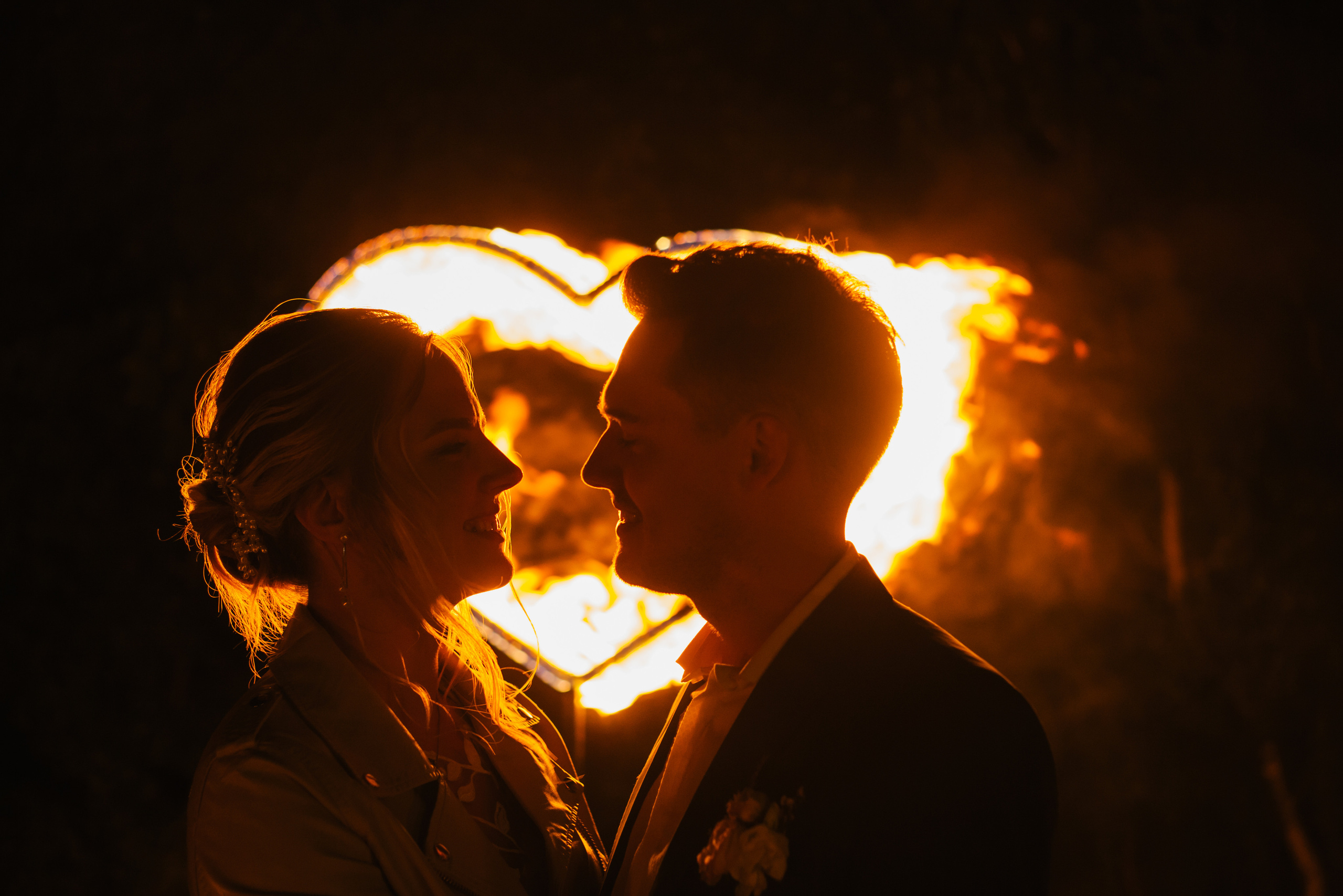 ОгоньПляж. Свадебный фотограф в Екатеринбурге Полевской Соликамск