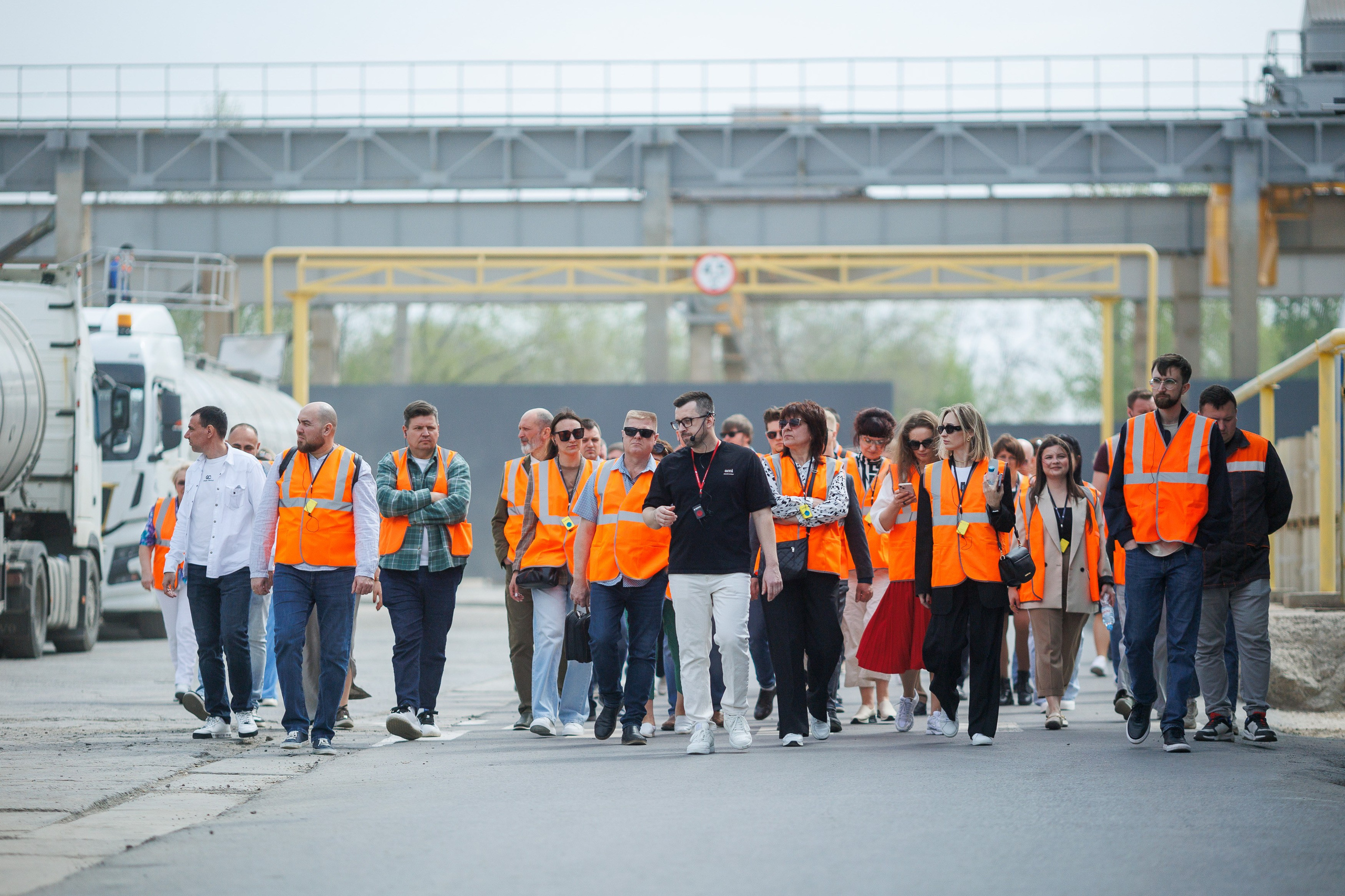 День 2. Конференция. Экскурсия на предприятия + галаужин. Фотограф Шейдаев Эмин г. Волгоград
