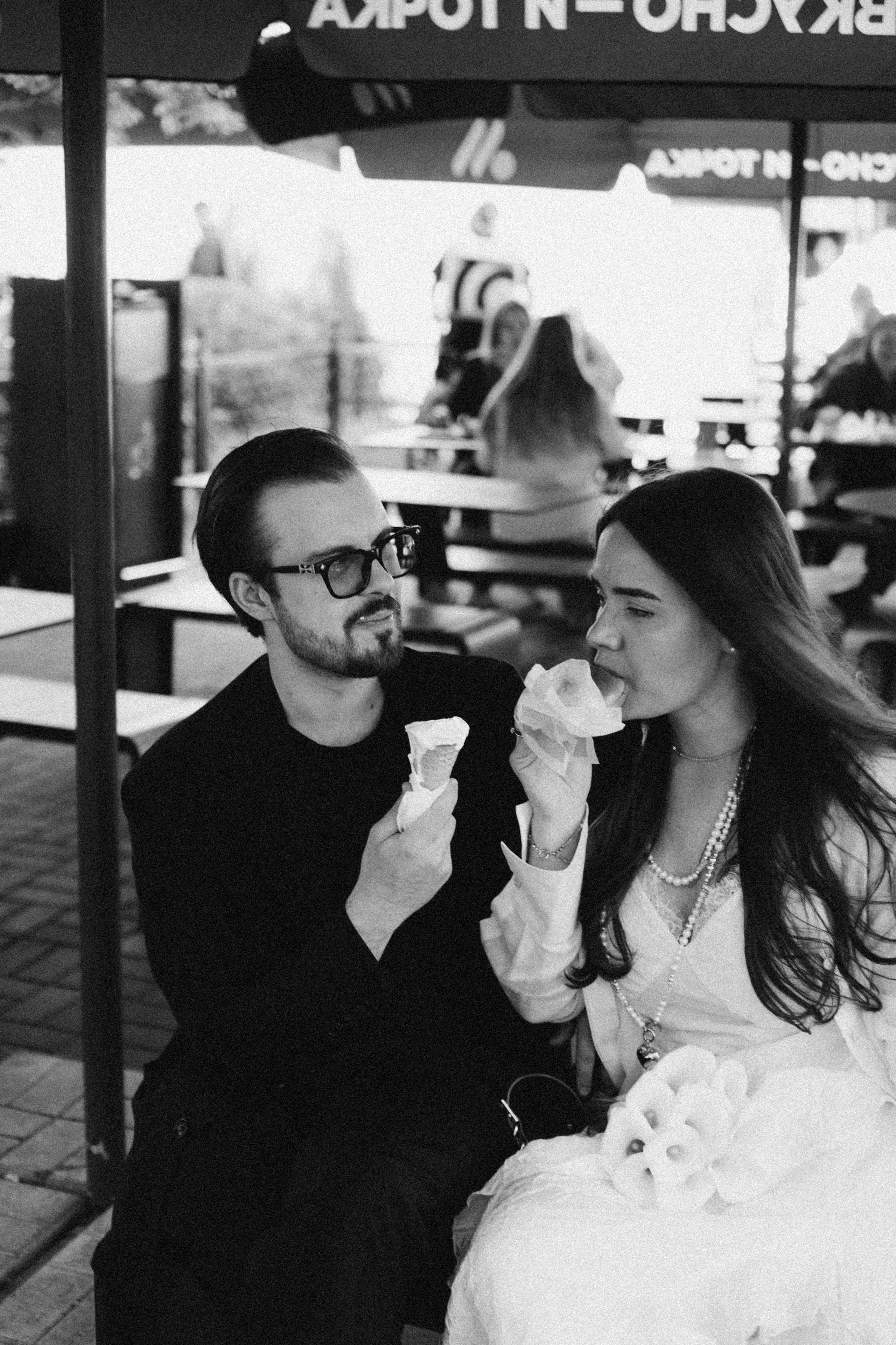 СВАДЕБНАЯ СЬЕМКА В ПАРКЕ ПОБЕДЫ И ПРОГУЛКА ПО МОСКОВСКОМУ ПРОСПЕКТУ. Профессиональный фотограф, Санкт-Петербург — Виктория Богомолова