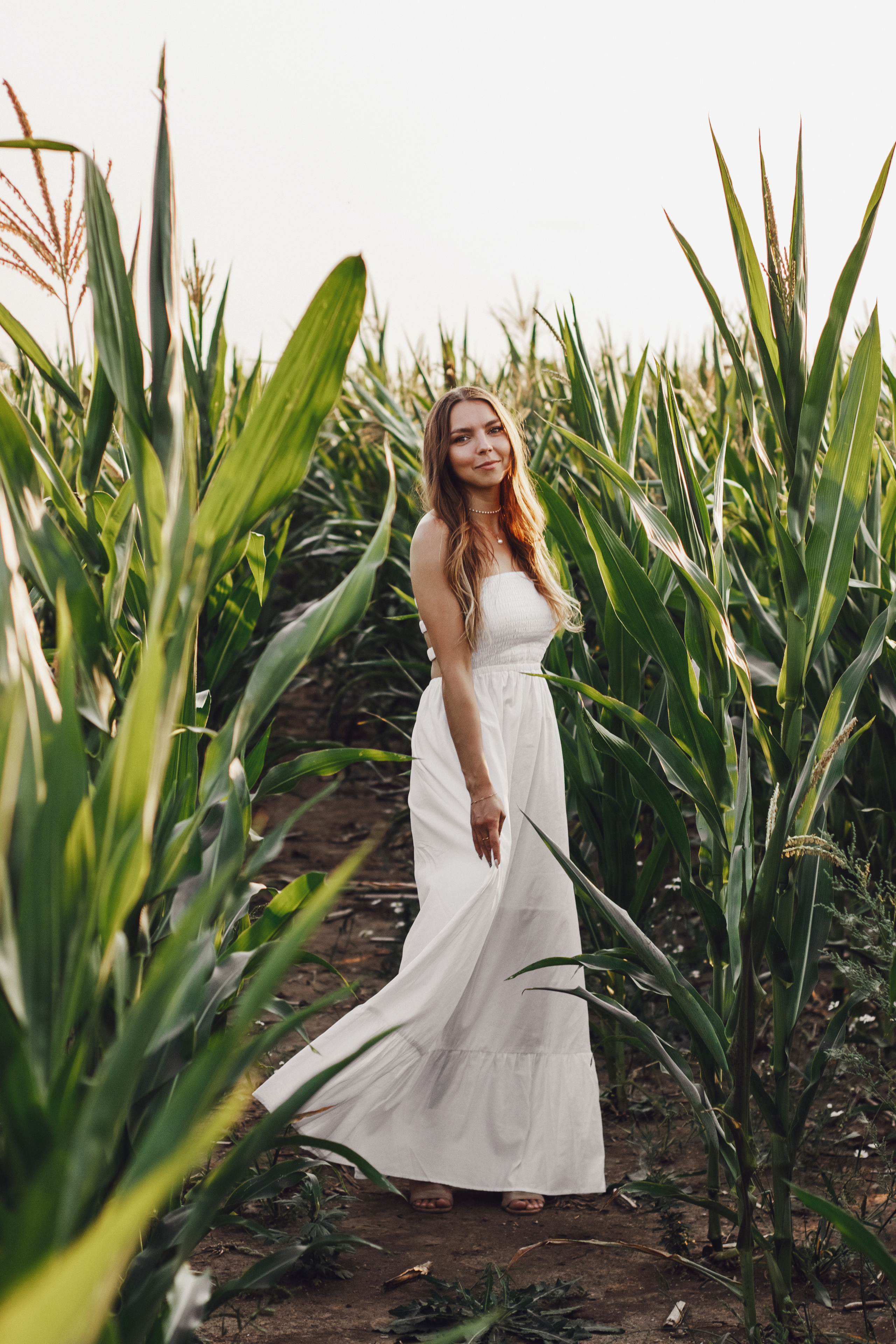 Фотосессия в кукурузном поле. Контентный фотограф в Перми Натали Кытманова