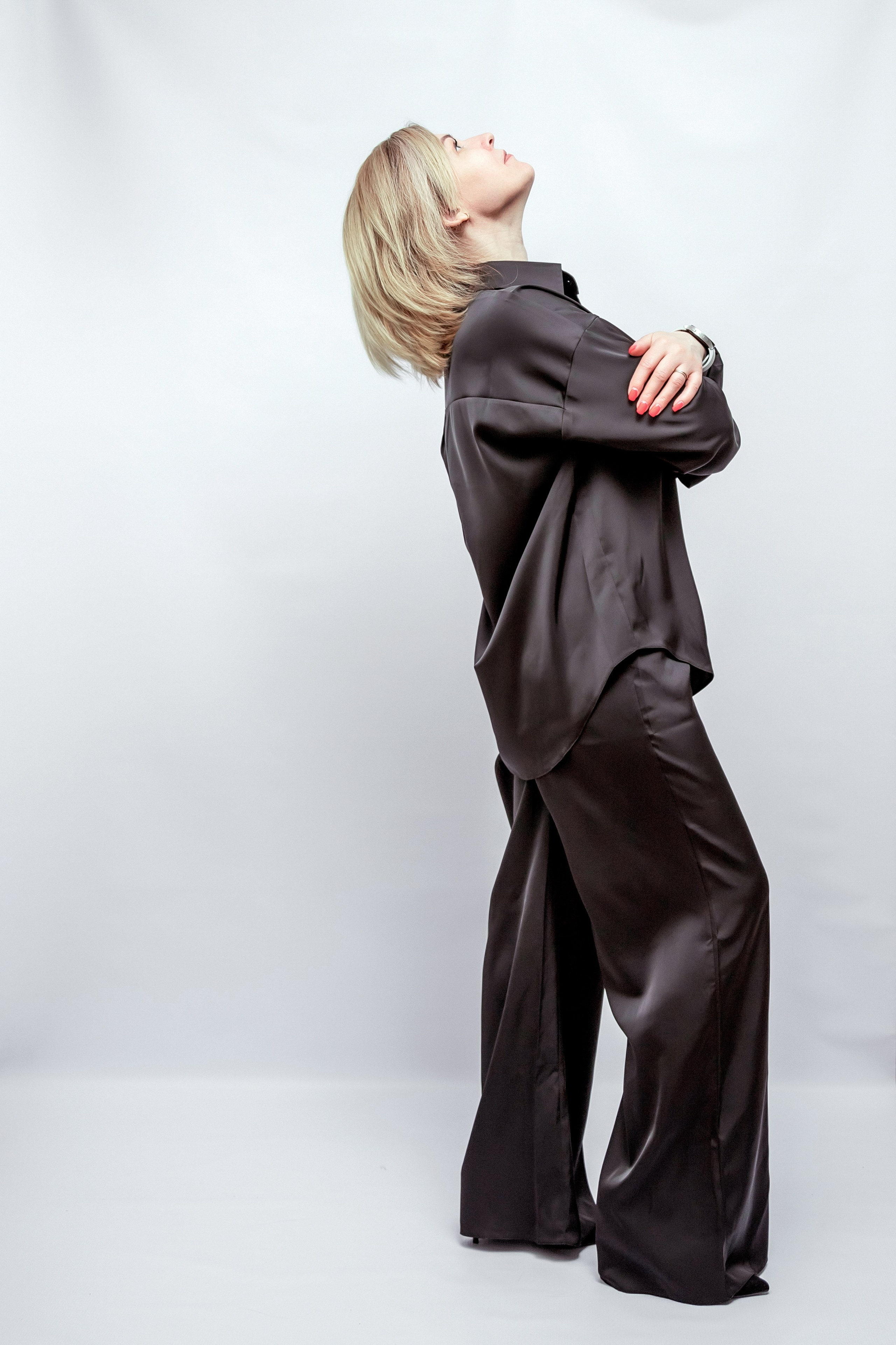 СТУДИЙНЫЙ минимализм ЖЕНСКИЙ. Фотограф Алина Лебедь