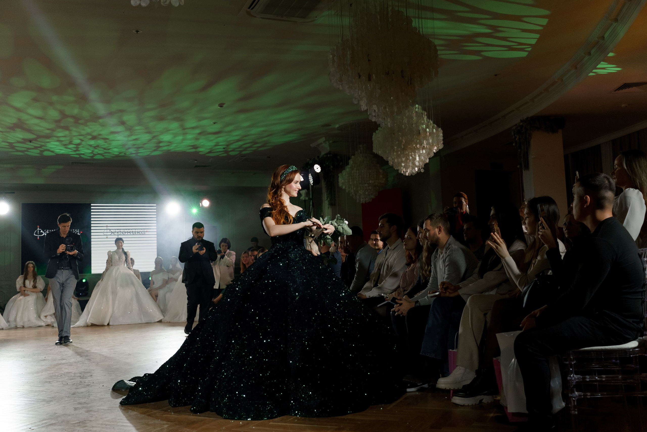 Выставка свадебных специалистов «Свадьба на 1000%». Свадебный фотограф в Санкт-Петербурге