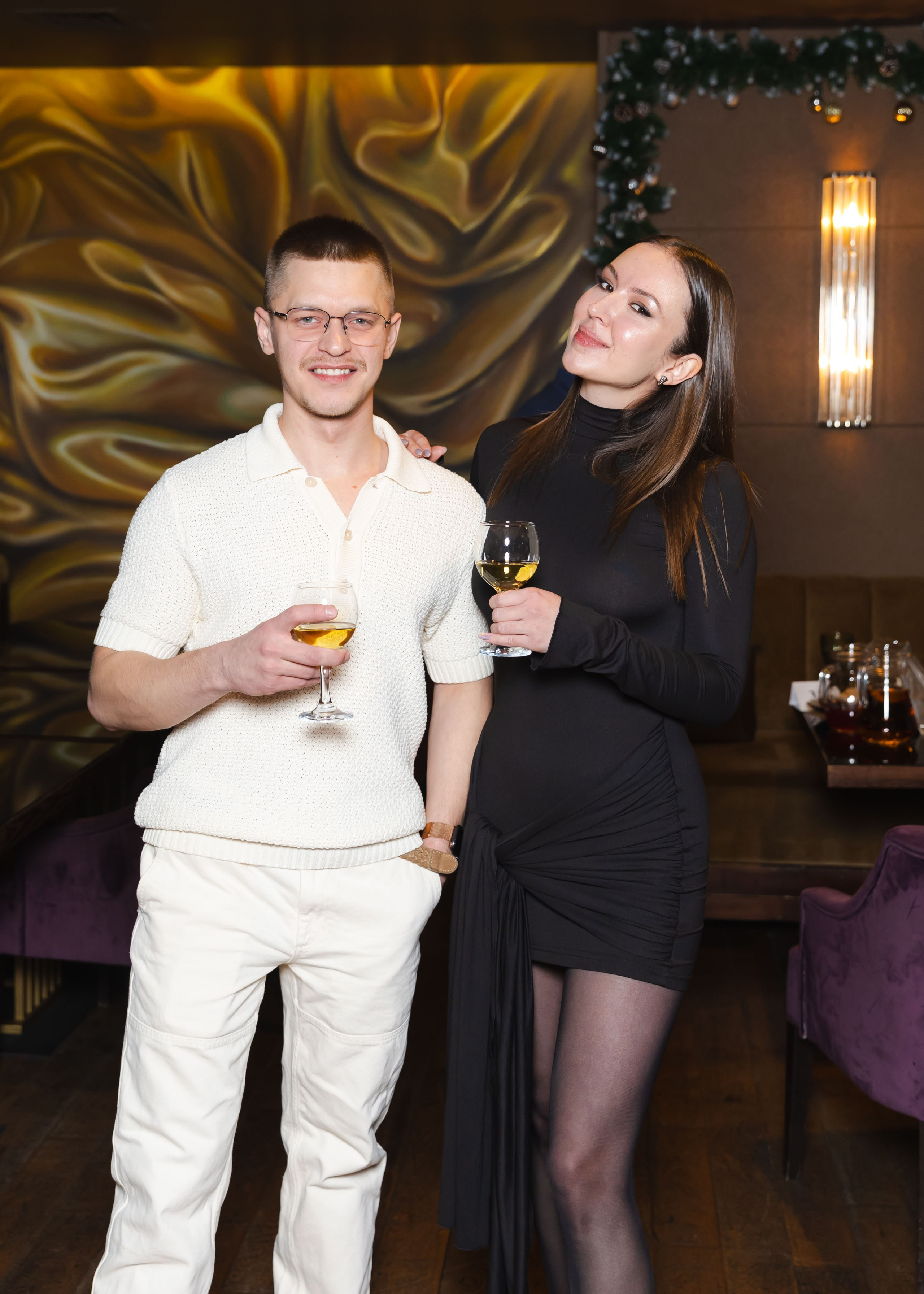 Предновогодка кипарис 2025. ФОТОГРАФ ВИНОГРАДОВА ДАРЬЯ