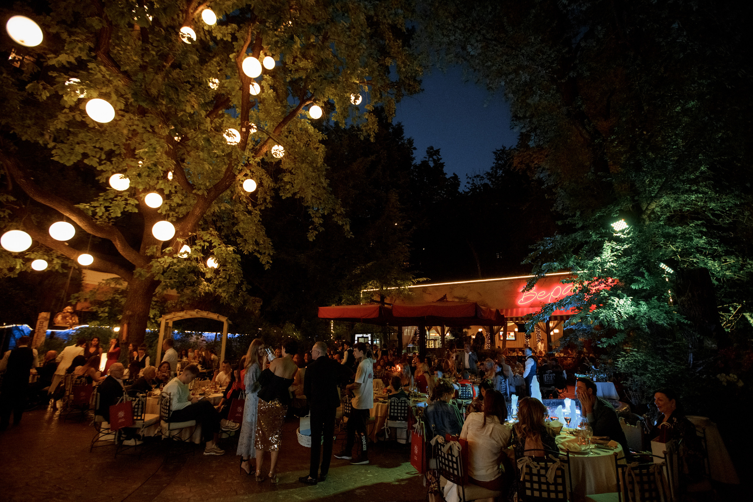 Gala Dinner Rolls-Royce. Anton Prokopenkov Wedding and Portrait Photographer