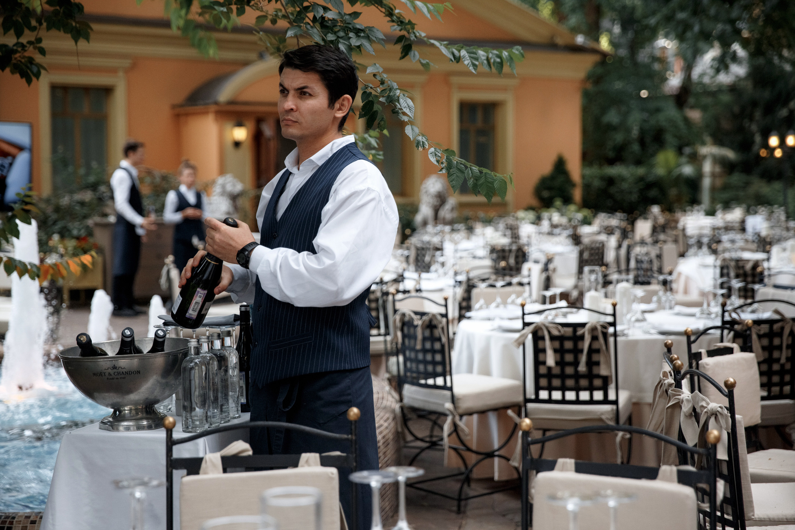 Gala Dinner Rolls-Royce. Anton Prokopenkov Wedding and Portrait Photographer