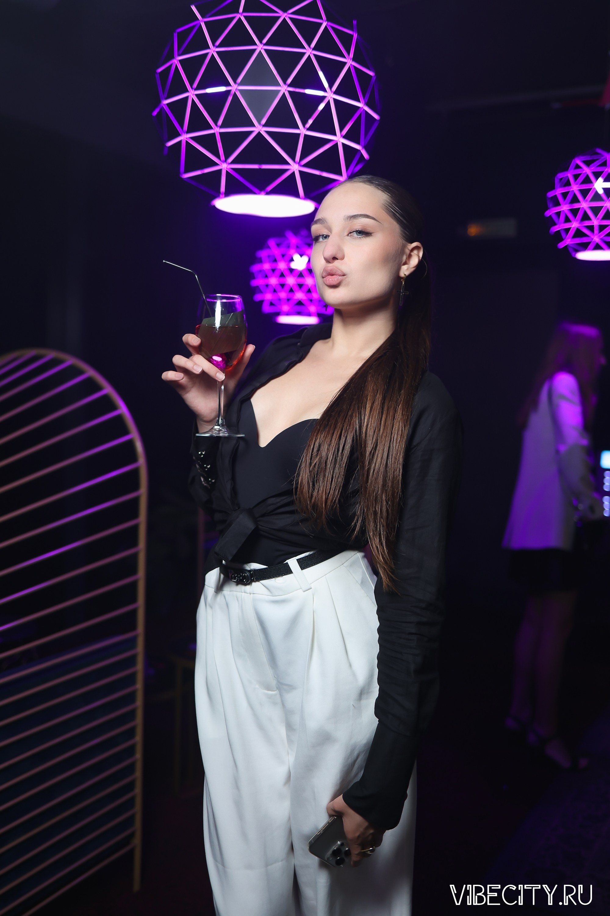 DOUBLE U. VIBECITY.RU Вайб Сити Ру Фоторепортажи Фотоотчеты Калининград