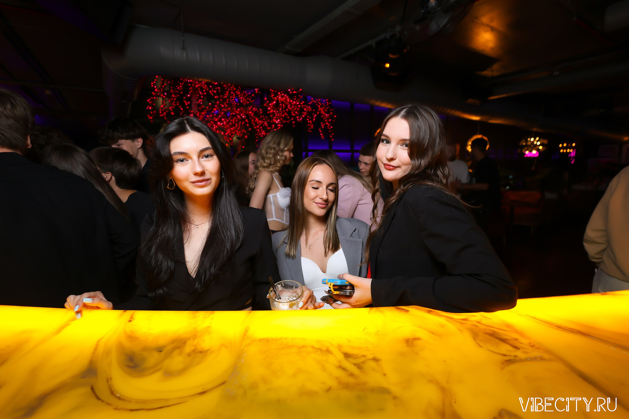 DOUBLE U. VIBECITY.RU Вайб Сити Ру Фоторепортажи Фотоотчеты Калининград