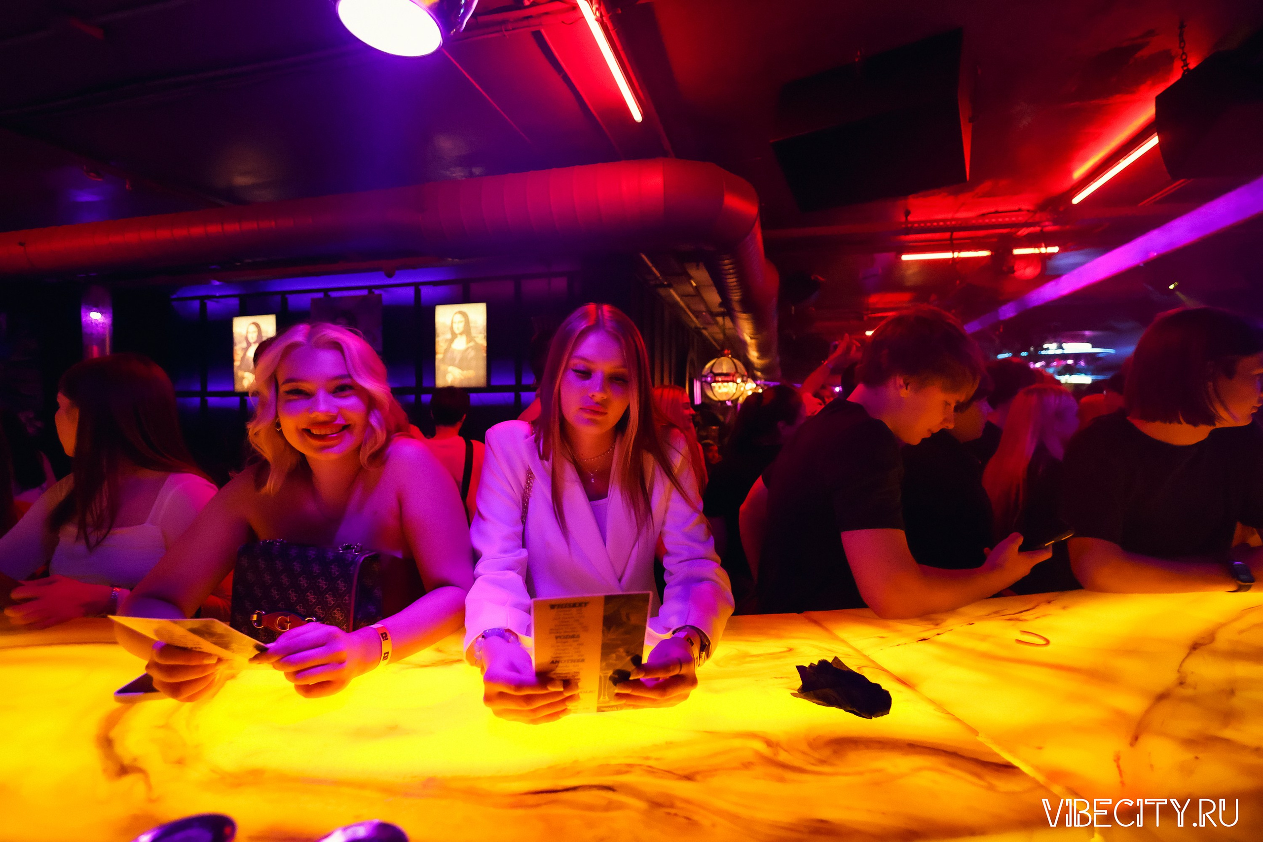 DOUBLE U. VIBECITY.RU Вайб Сити Ру Фоторепортажи Фотоотчеты Калининград