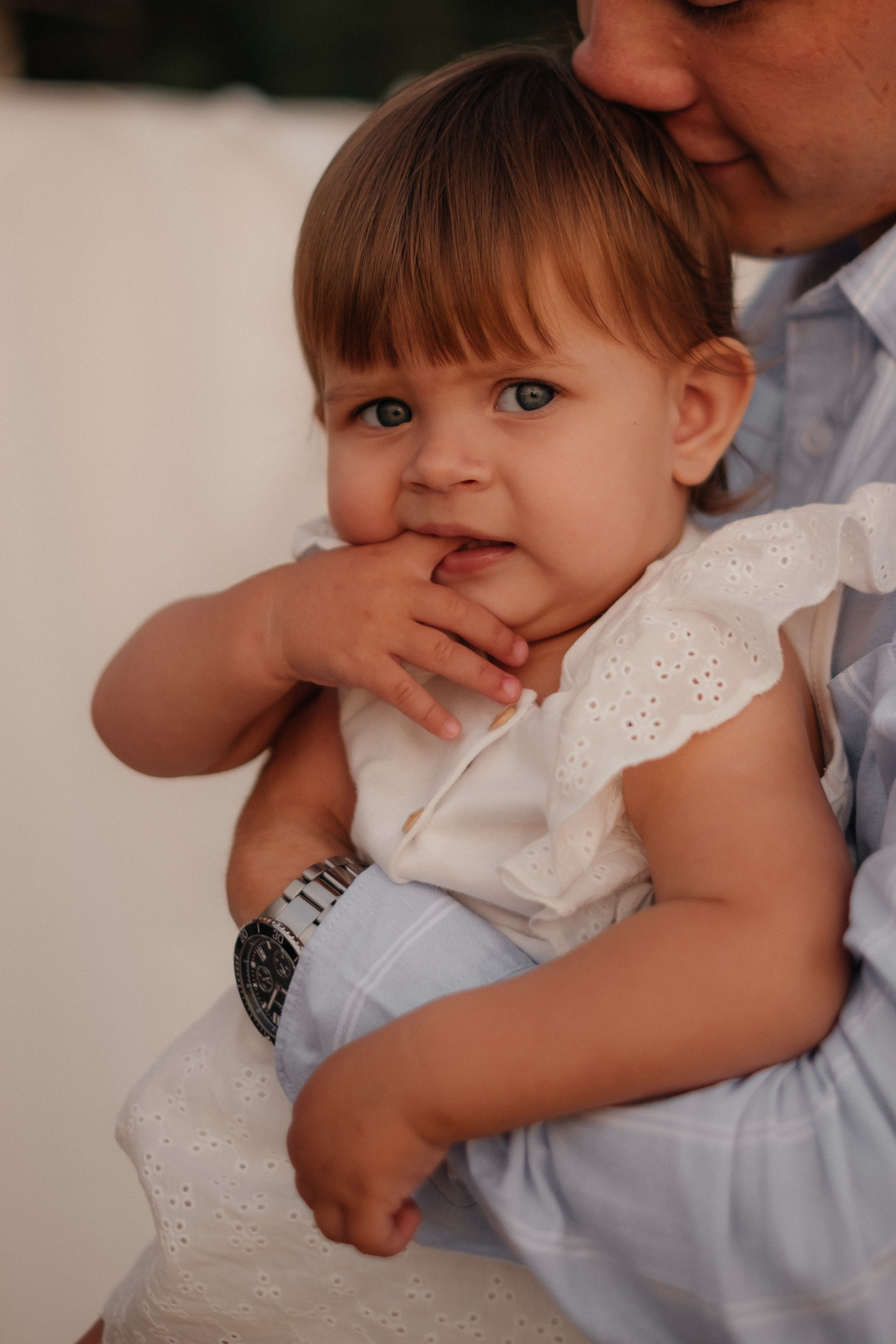 Алина, Ярослав и Тая на берегу. Фотограф в Новосибирске Диана Ильиных