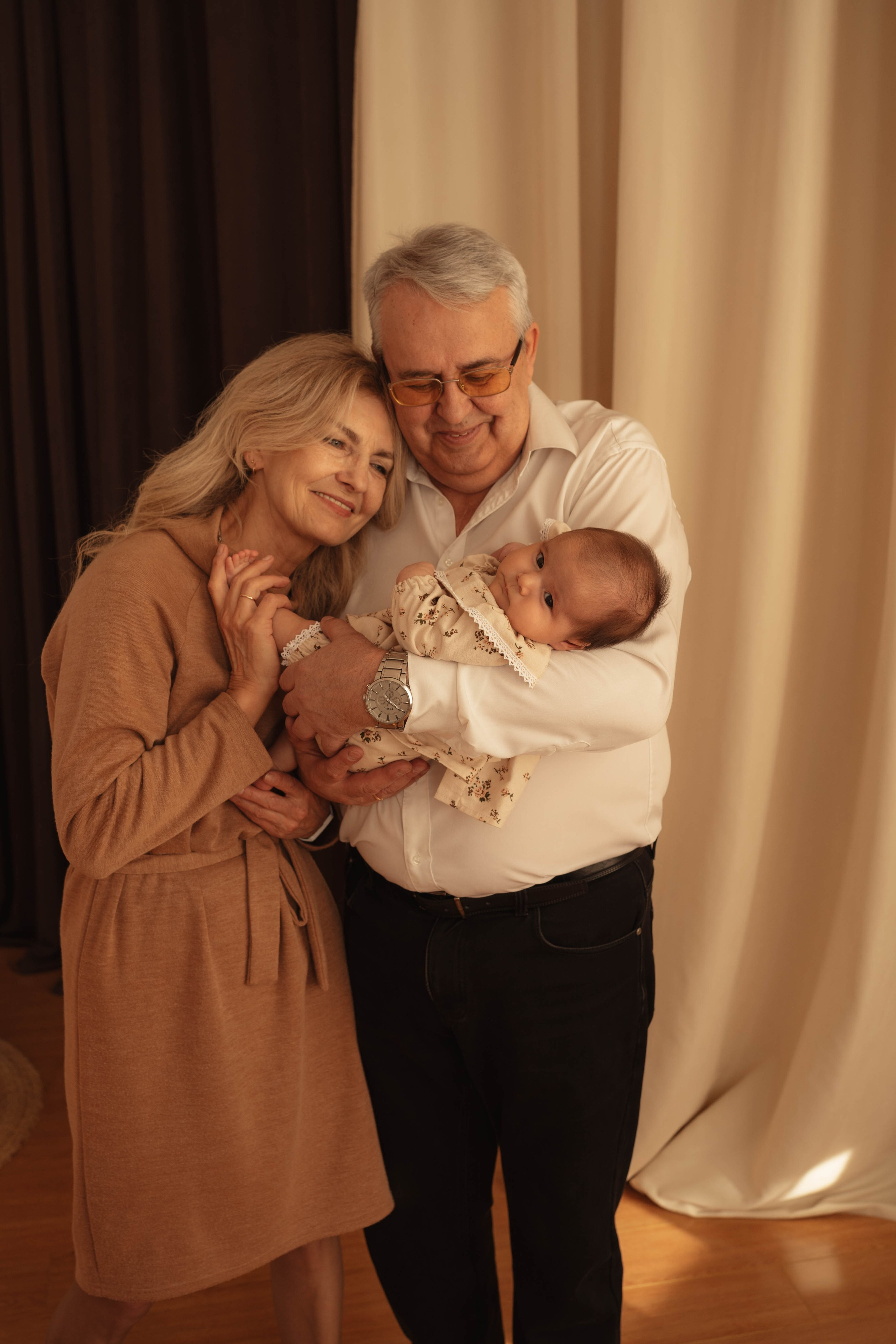 Аврора и ее семья. Фотограф в Новосибирске Диана Ильиных