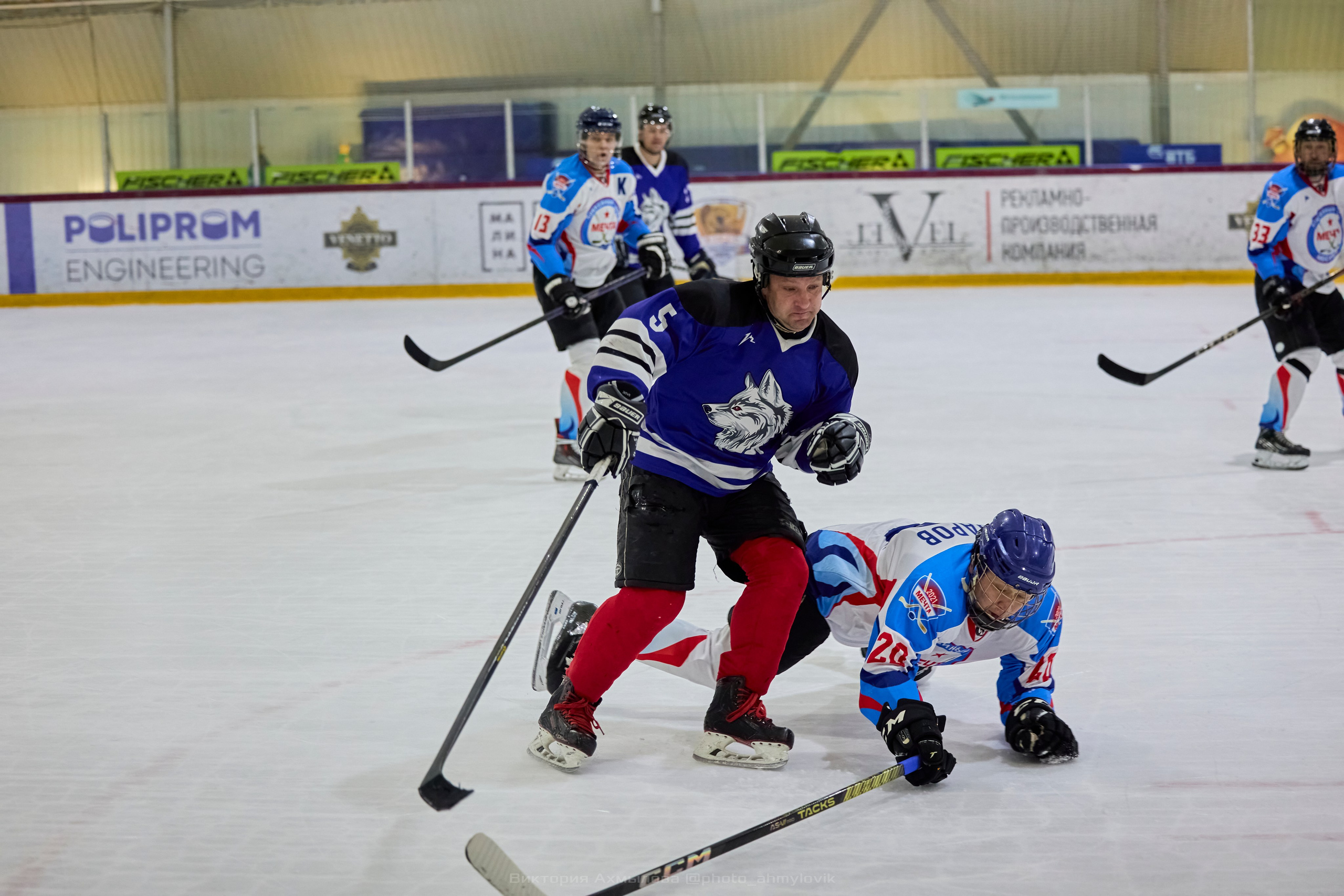 27.04.2025 Северная хоккейная лига. Финал Play-off дивизион Рыцарь. Виктория Ахмылова. Фотограф в Москве