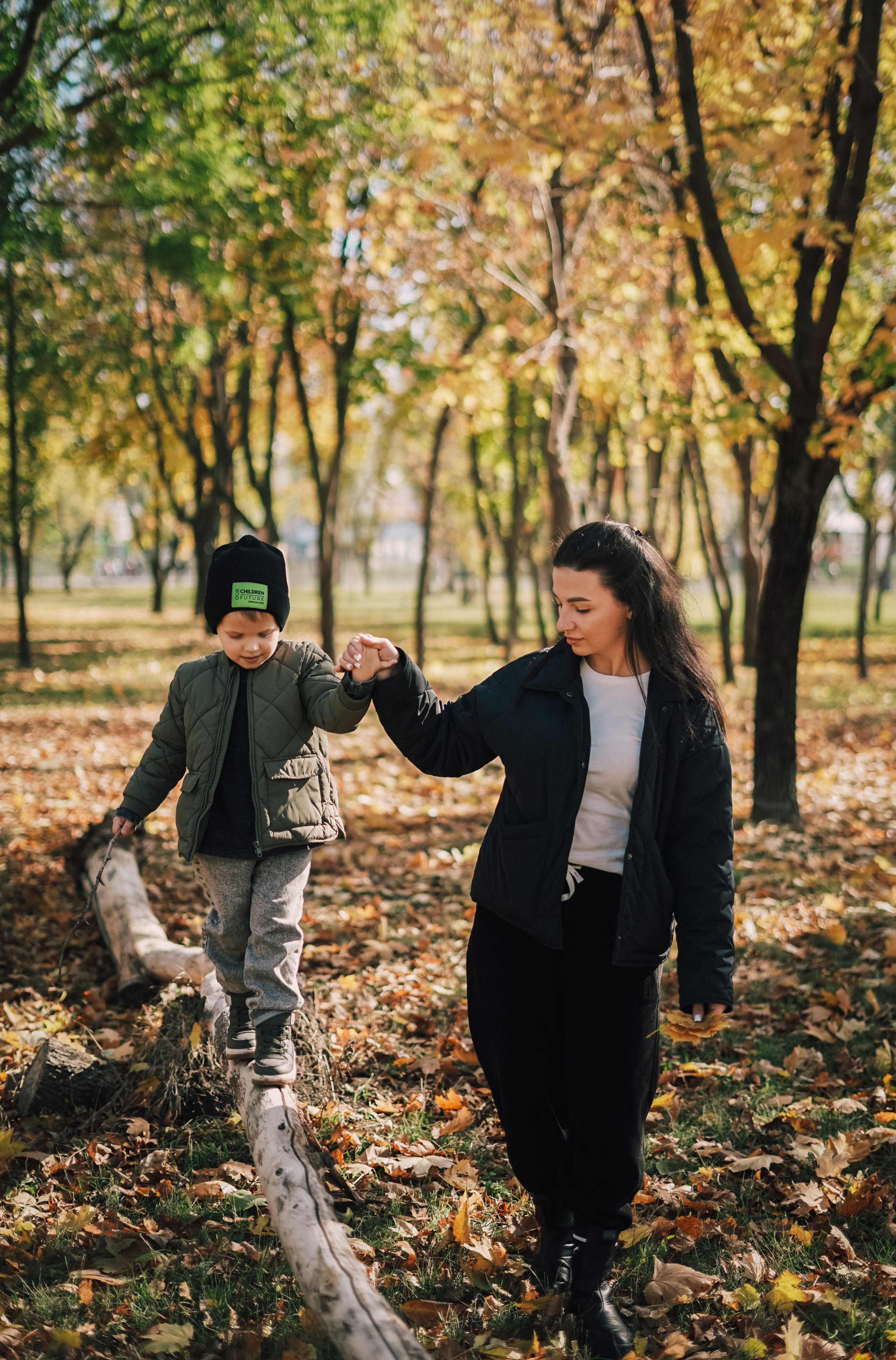 Мама и сыновья. Портретный и семейный фотограф в Мариуполе, РФ. Даша Жогло