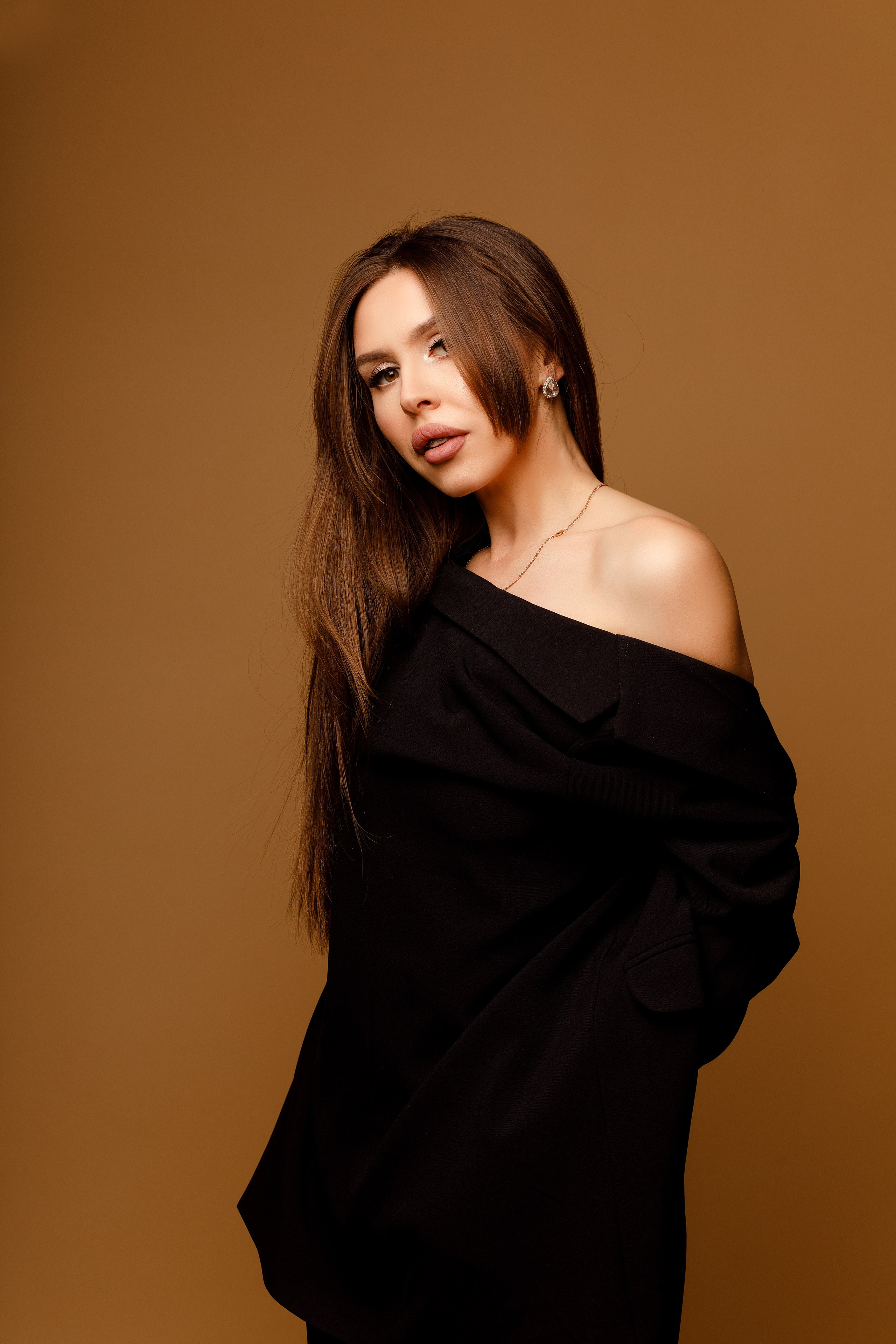 Катя. Привет! Я Анна Крайник. Фотограф ваших событий в Выксе и не только