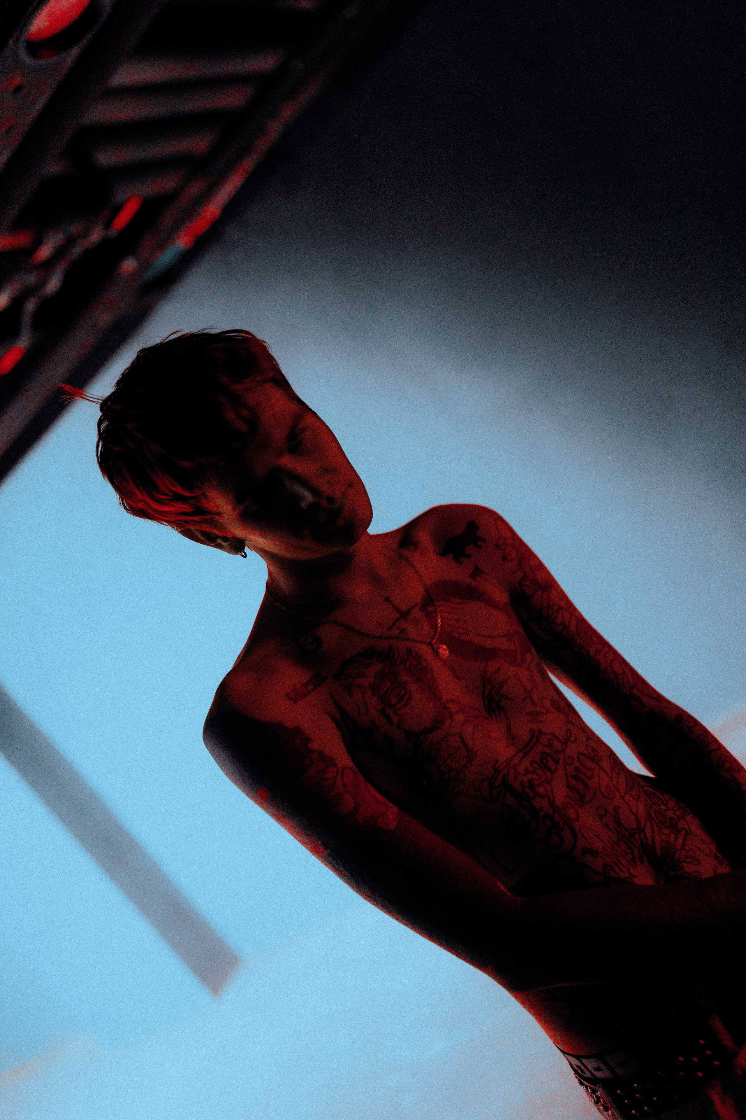 Loweliness. Backstage. @tomrus: Рустам Шагиморданов — фотограф