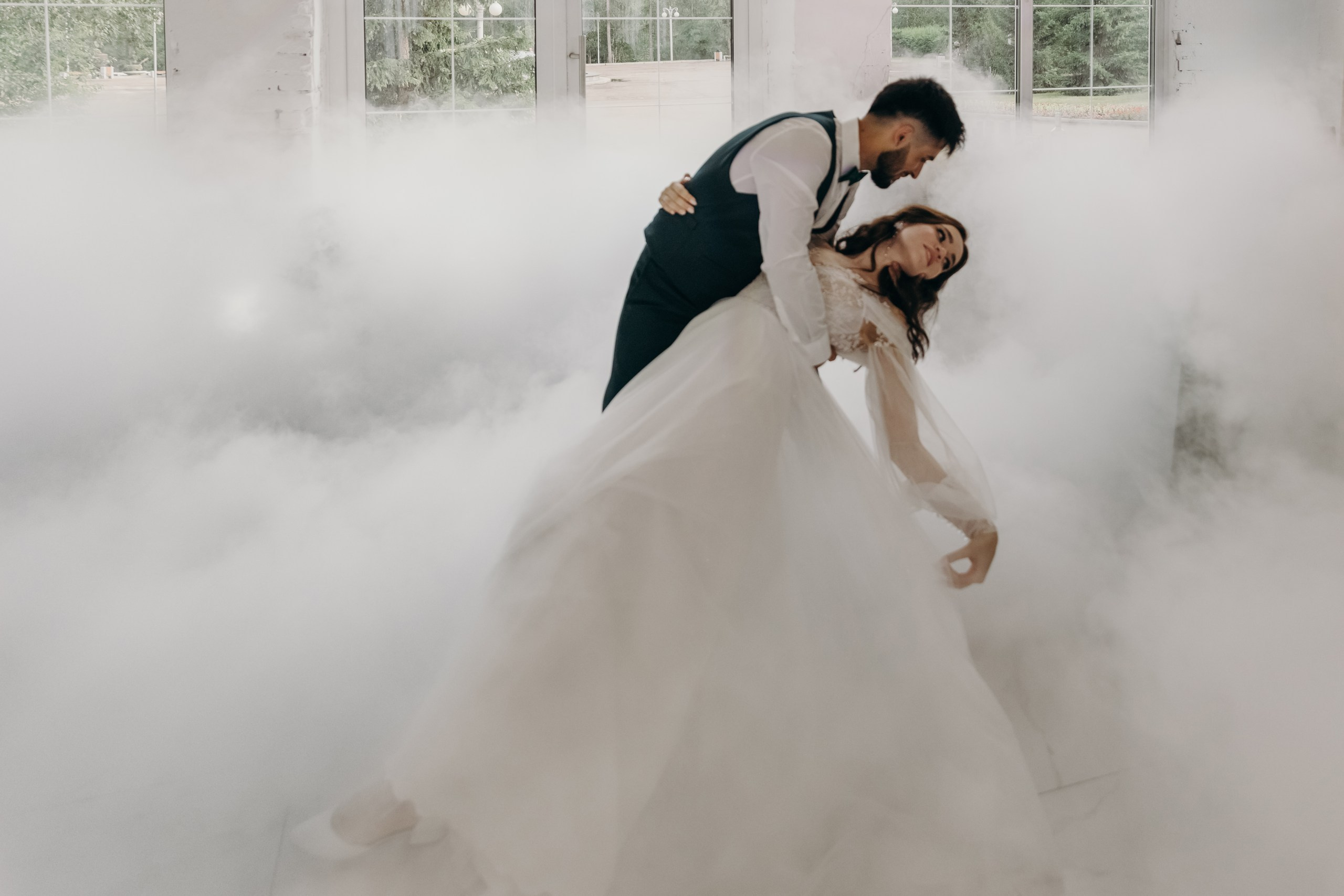 Первый танец молодоженов на свадьбе в Красноярске, хореография от профессионалов