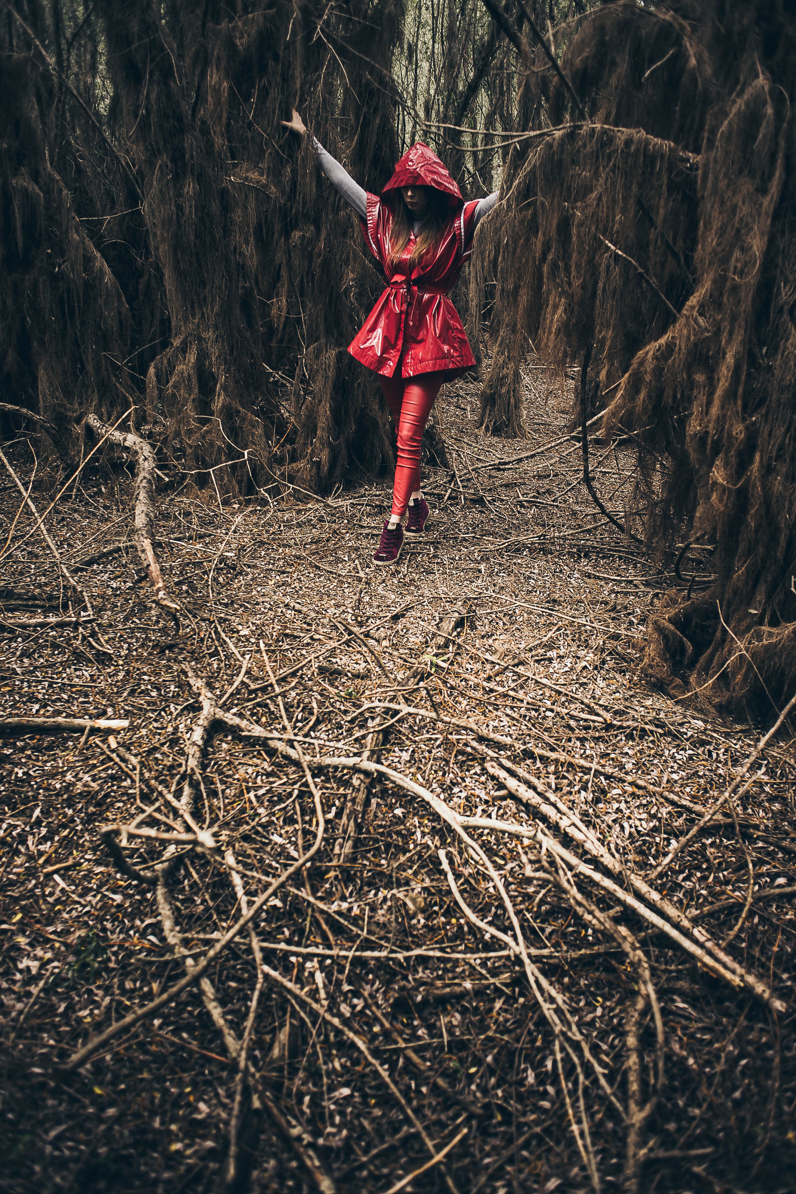 Фотоистория - Красная Шапочка. Саша Свенская — фотограф и фоторежиссер Новороссийск, Кабардинка