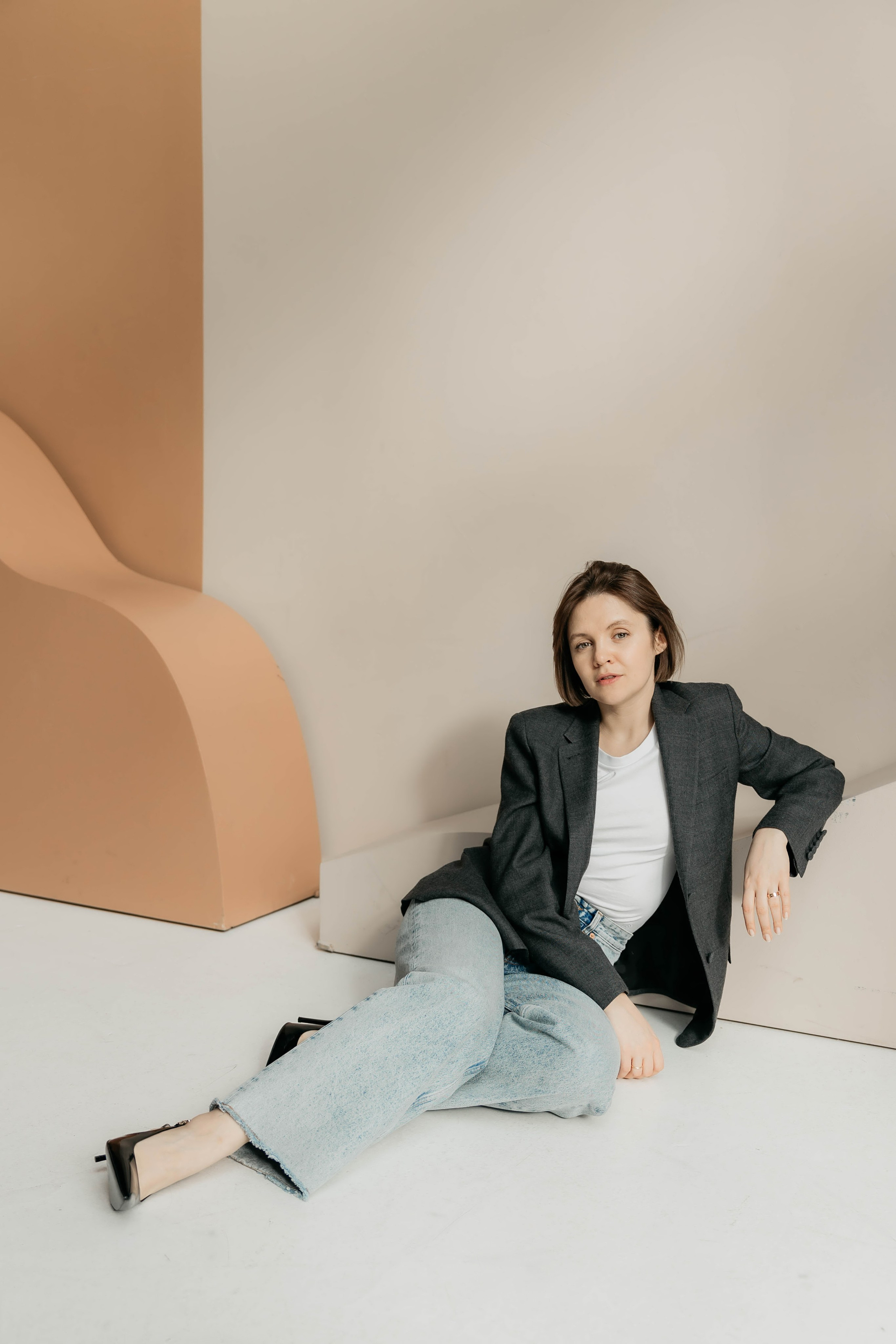 Вика. Студия. 2024 г. Персональный фотограф Катерина Литвинова