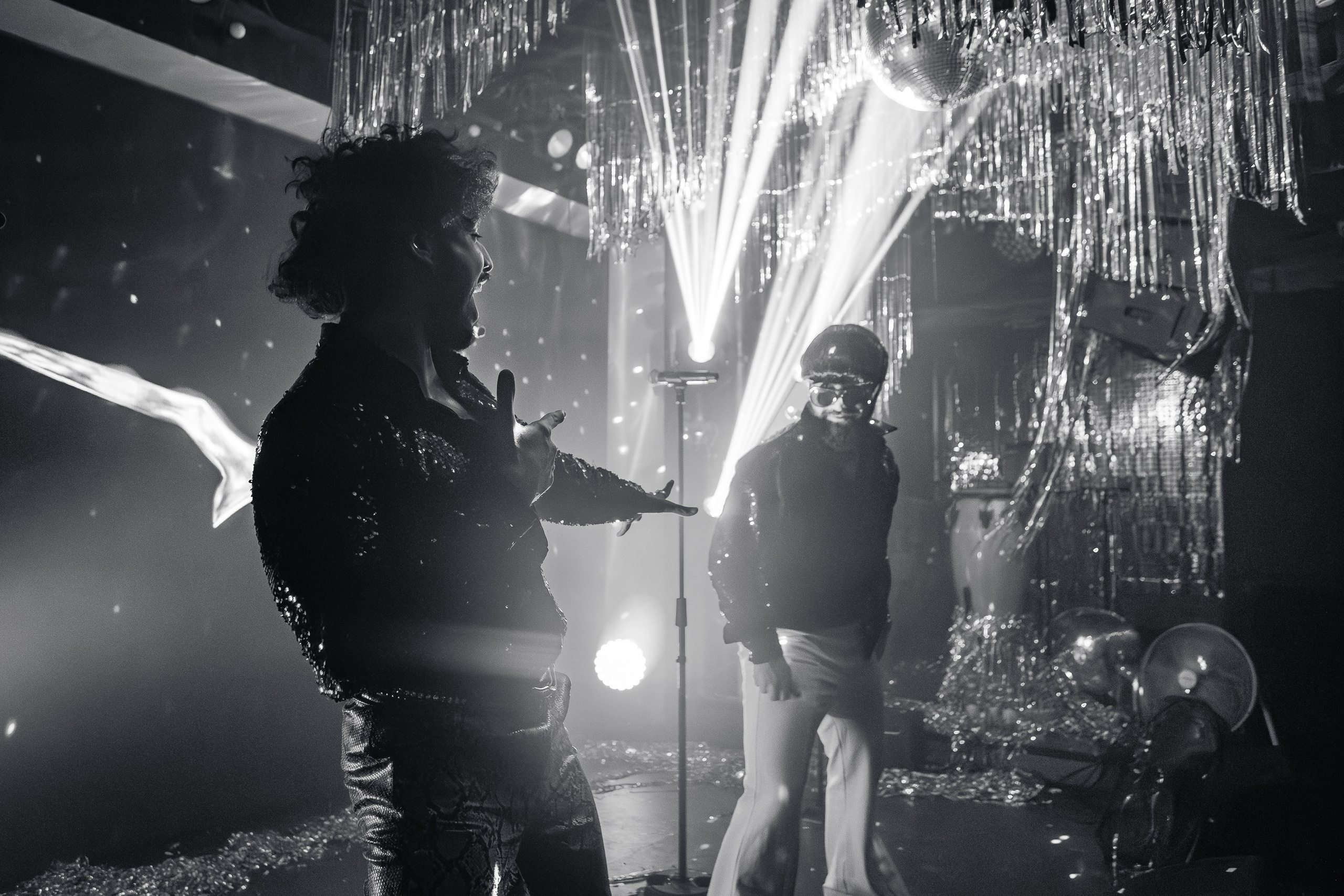 «Magic of BONEY`M «_Чайка на пляже_Ялта_06.12.2025 г. Аминов Руслан | Фотограф