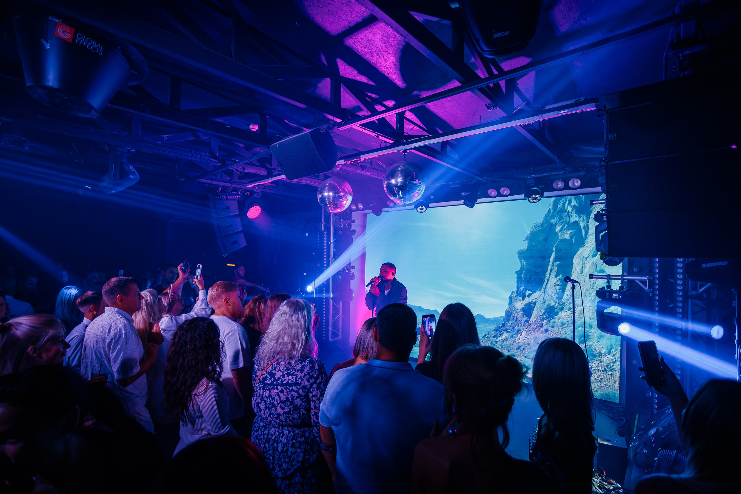 «LYRIQ"_Чайка на пляже_Ялта_15.08.2025 г. Аминов Руслан | Фотограф