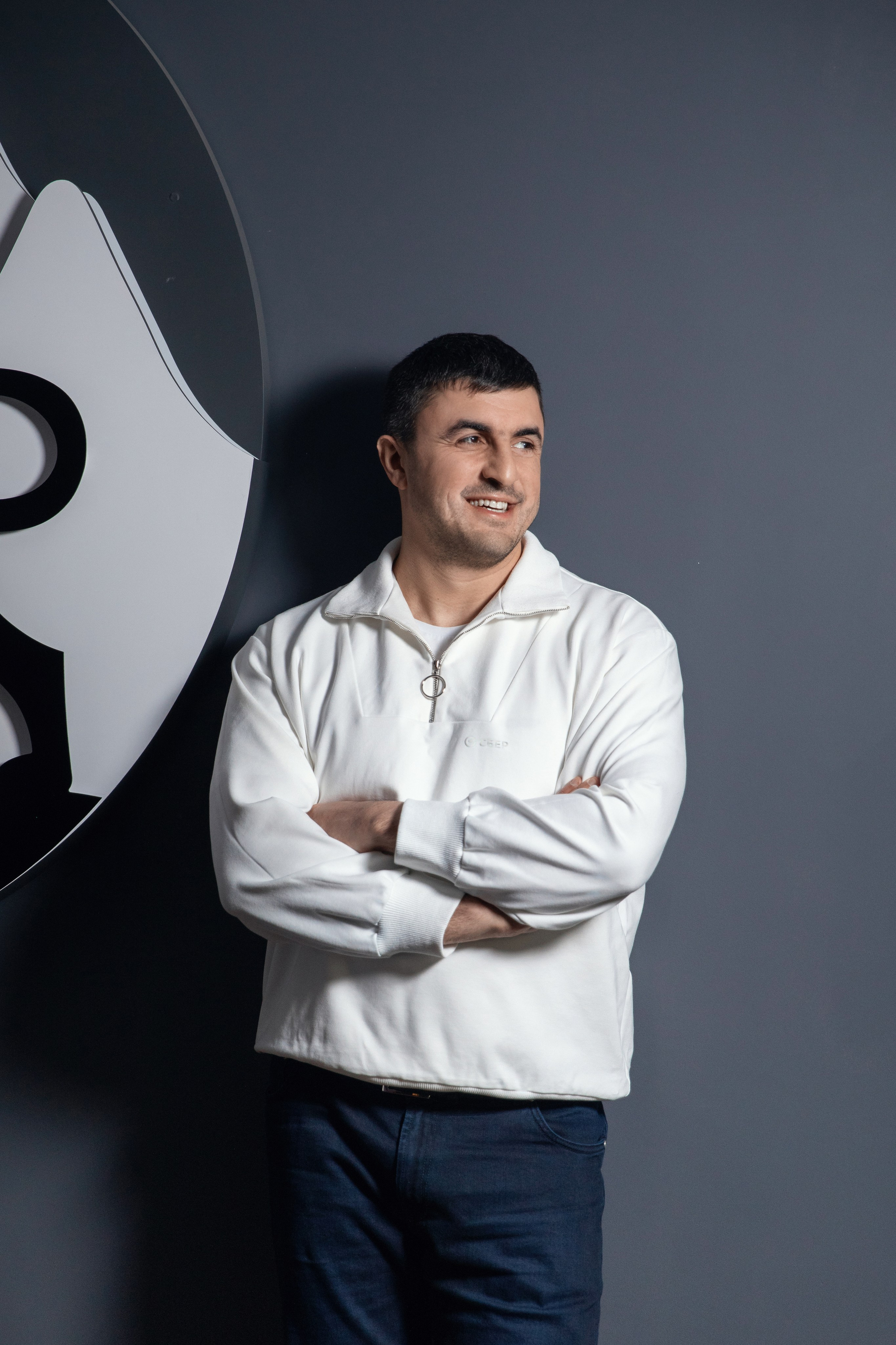 Бизнес портрет для руководителя банка. Фотограф во Владикавказе Юрий Геворгизов