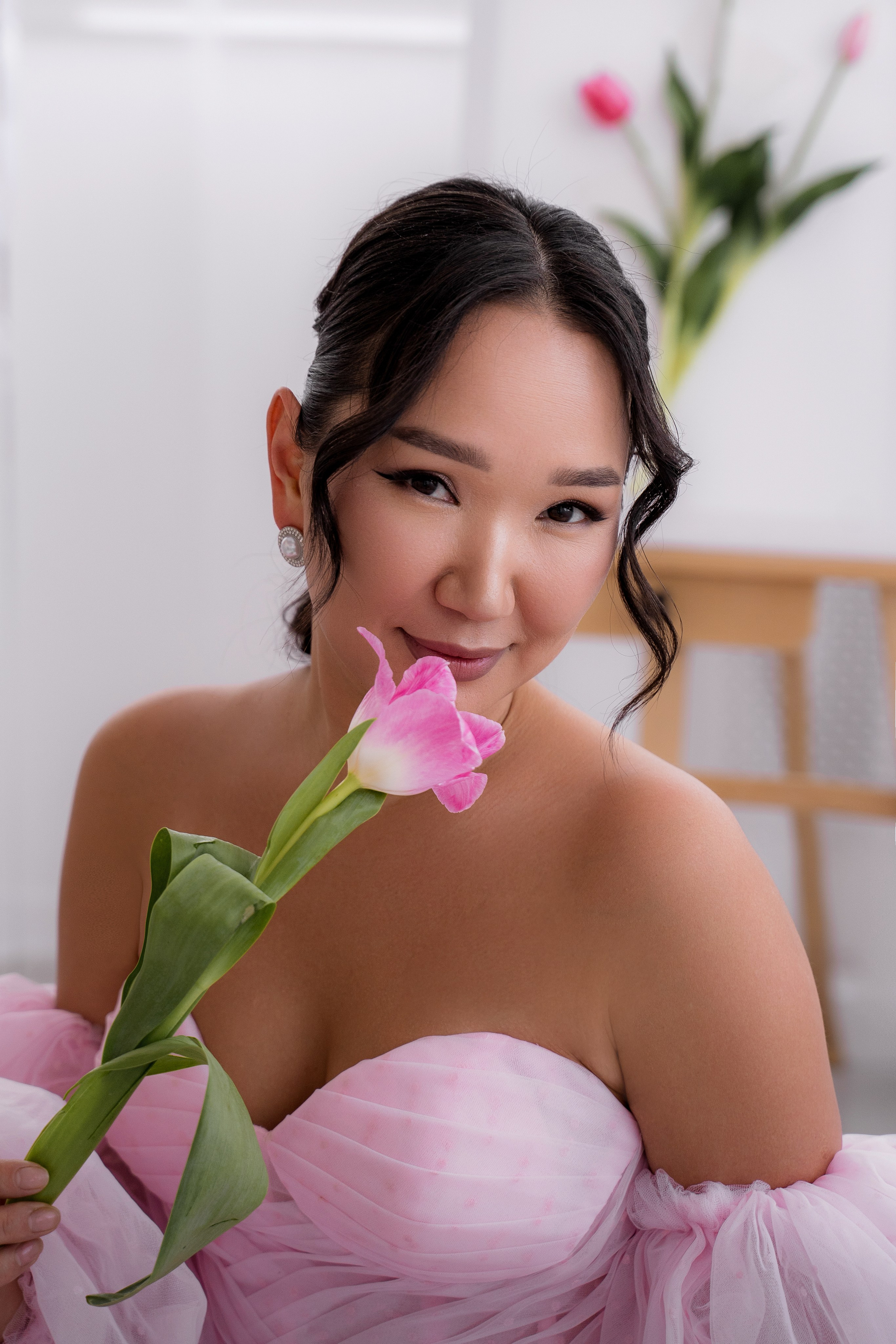 Тюльпановое настроение. Фотостудия Малина в городе Улан-Удэ. Фотограф Ирина Жарникова