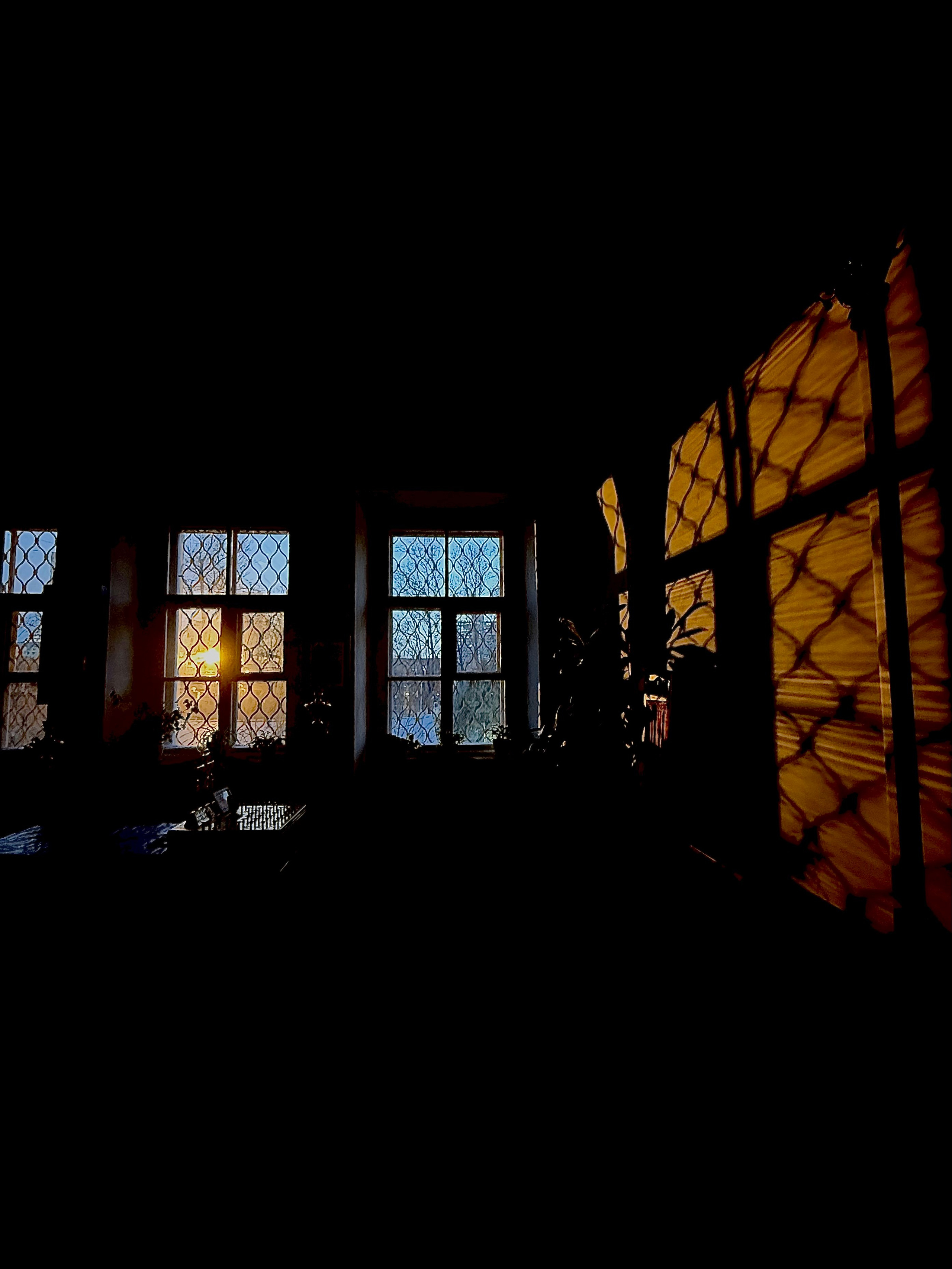 Храмы и здания. Фотограф и художник в Москве Евгения Нюнина