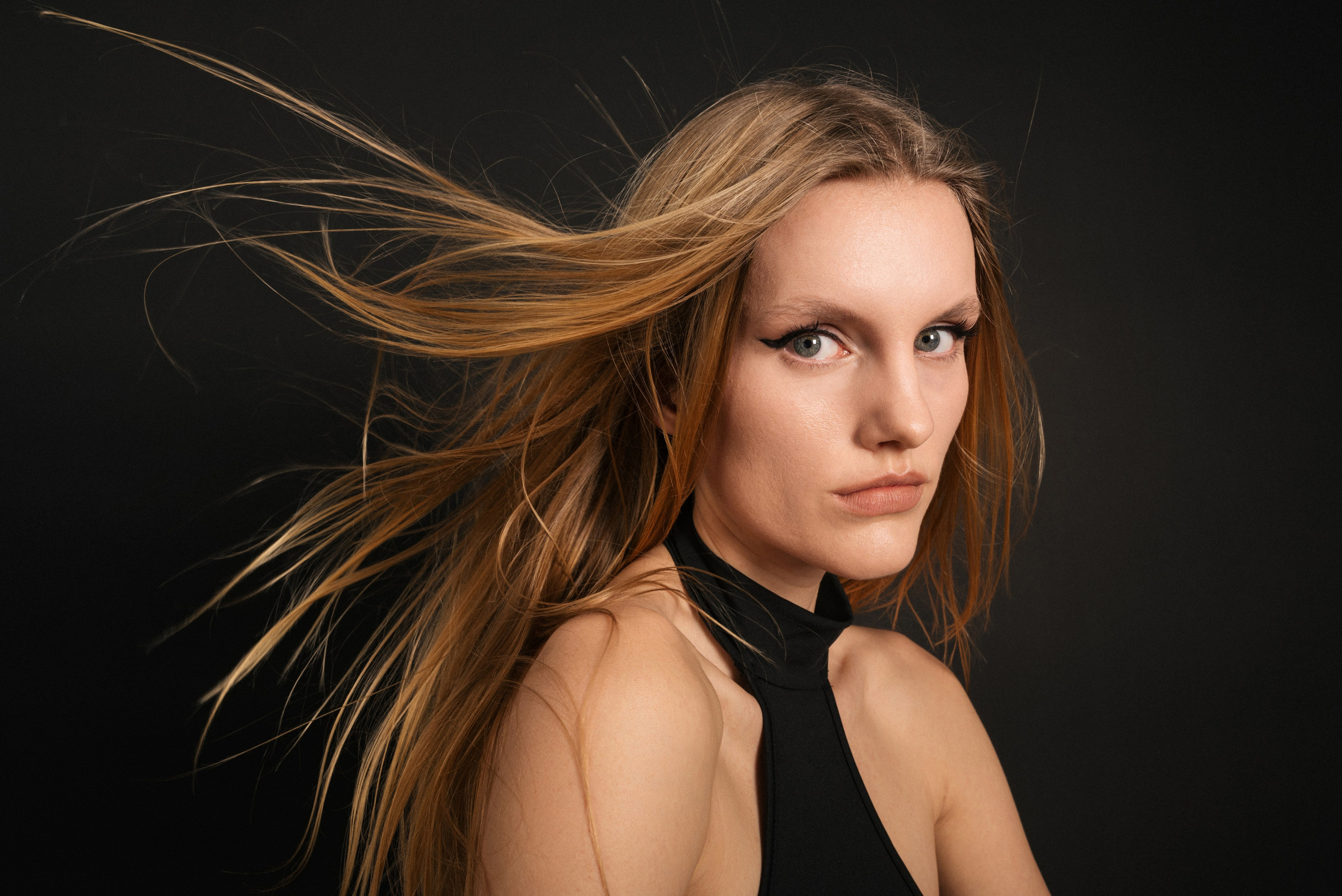 Portrait photography portfolio by Anasta Fo