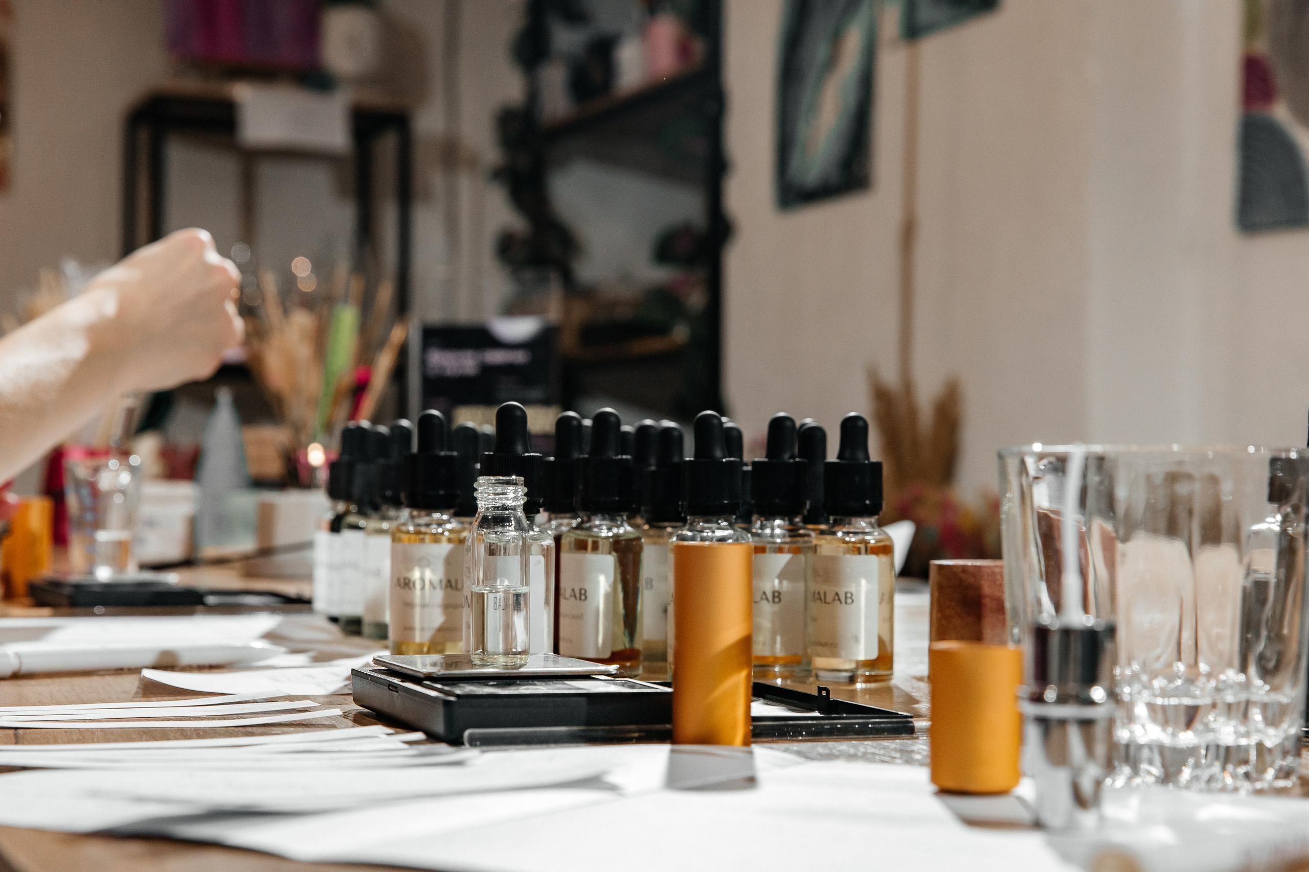 Парфюмерное свидание Султана и Василисы — ароматный роман с AROMALAGE