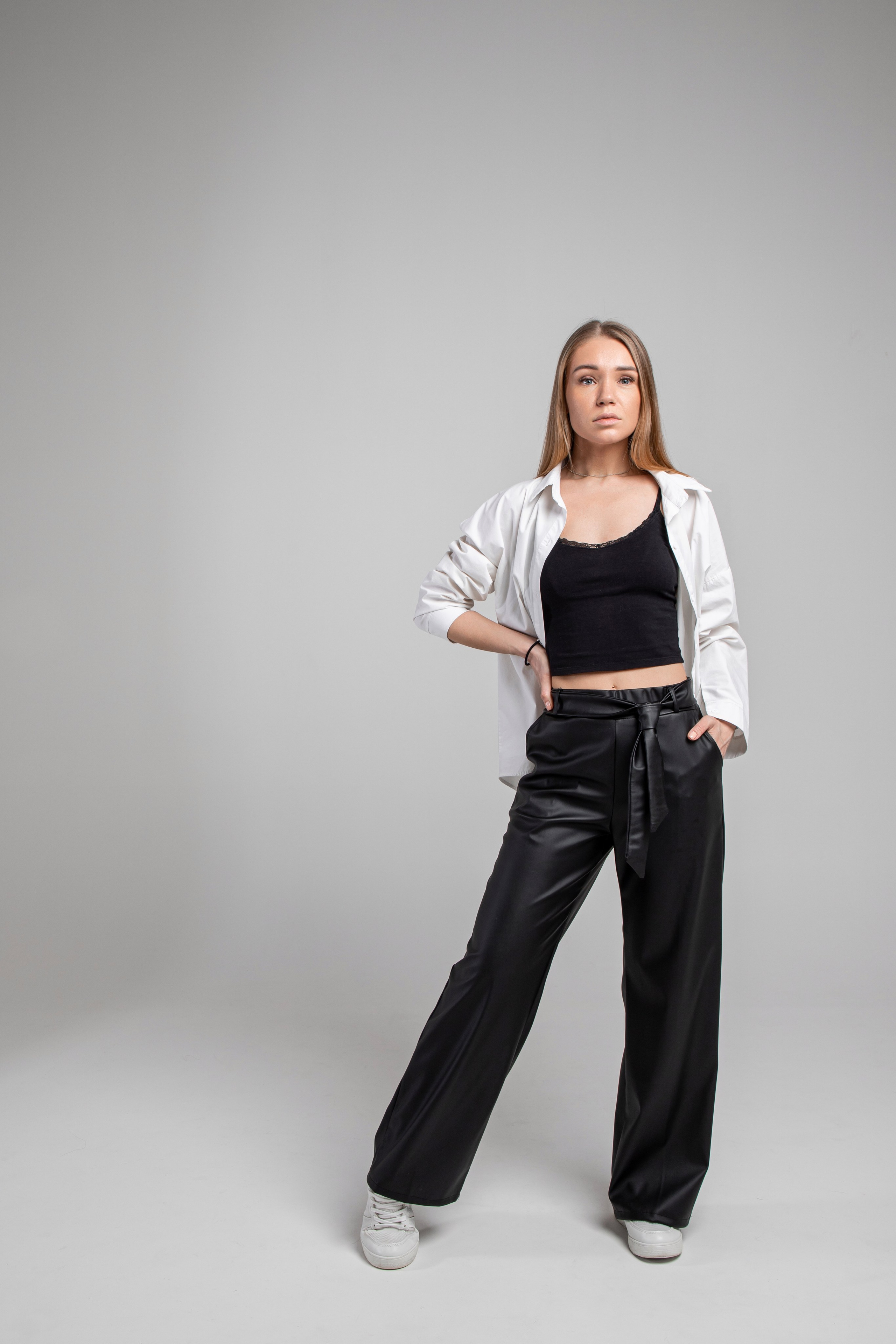 Брюки. Фотограф Денис Лесковский (Тюмень)